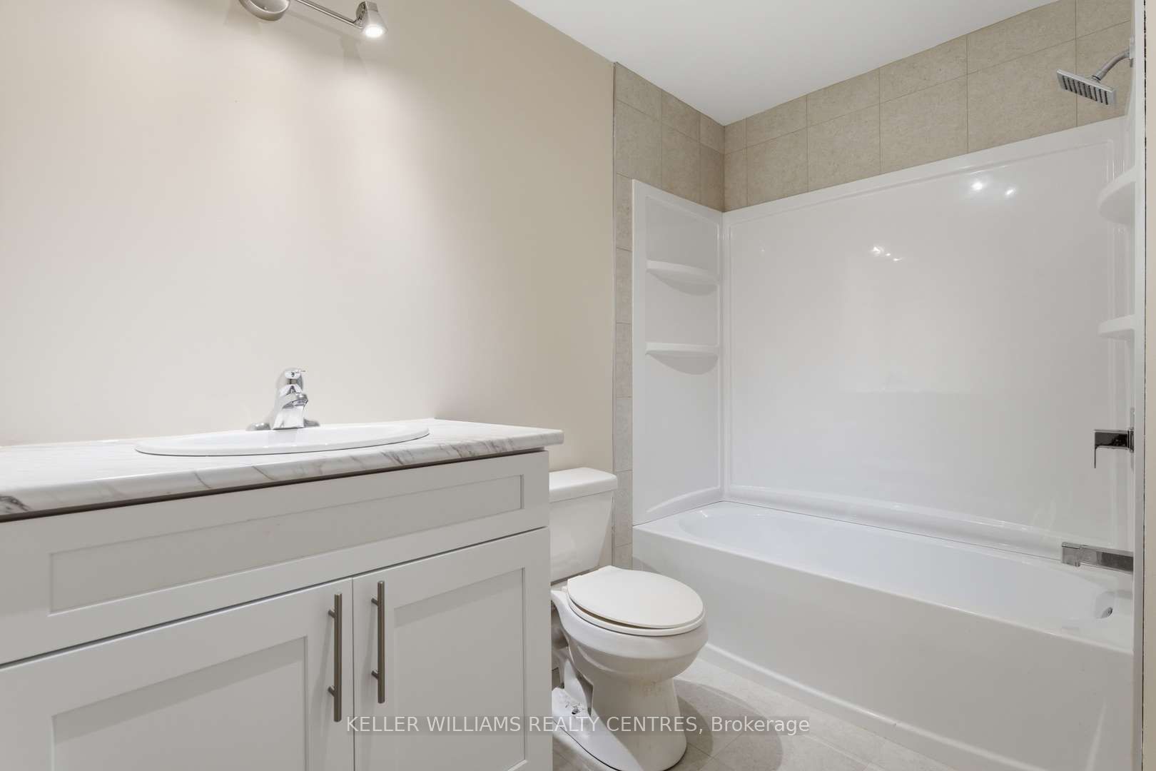42 Mansfield Avenue Property Photo 16