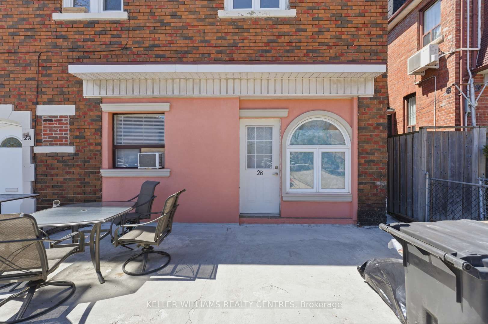 42 Mansfield Avenue Property Photo 28
