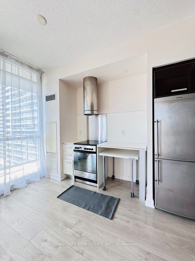 38 Dan Leckie Way 1702 Property Photo 12