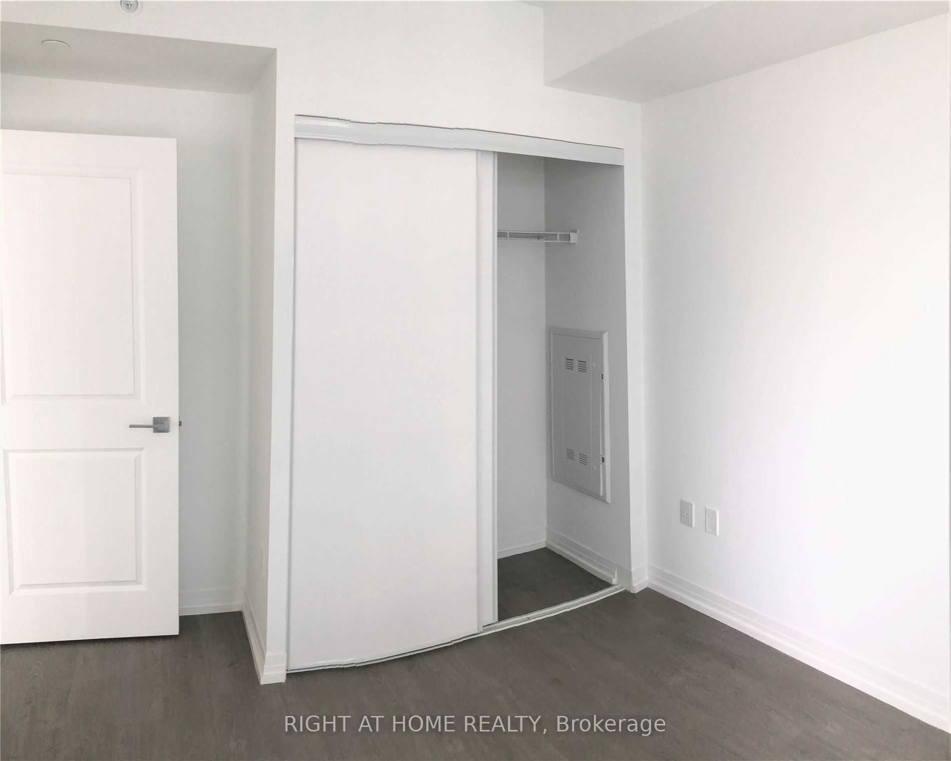 251 Jarvis Street 2904 Property Photo 6
