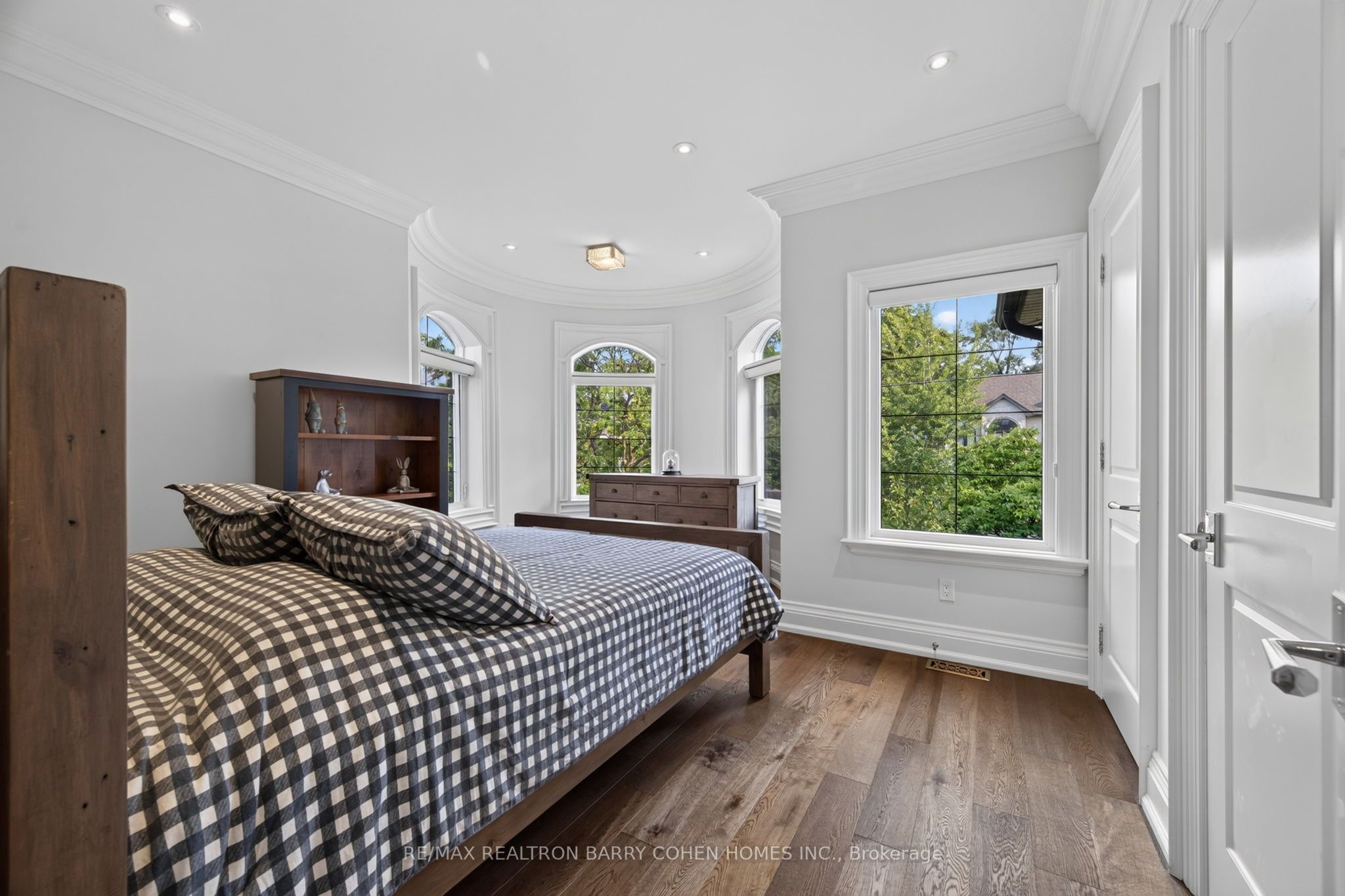 100 Munro Boulevard Property Photo 22