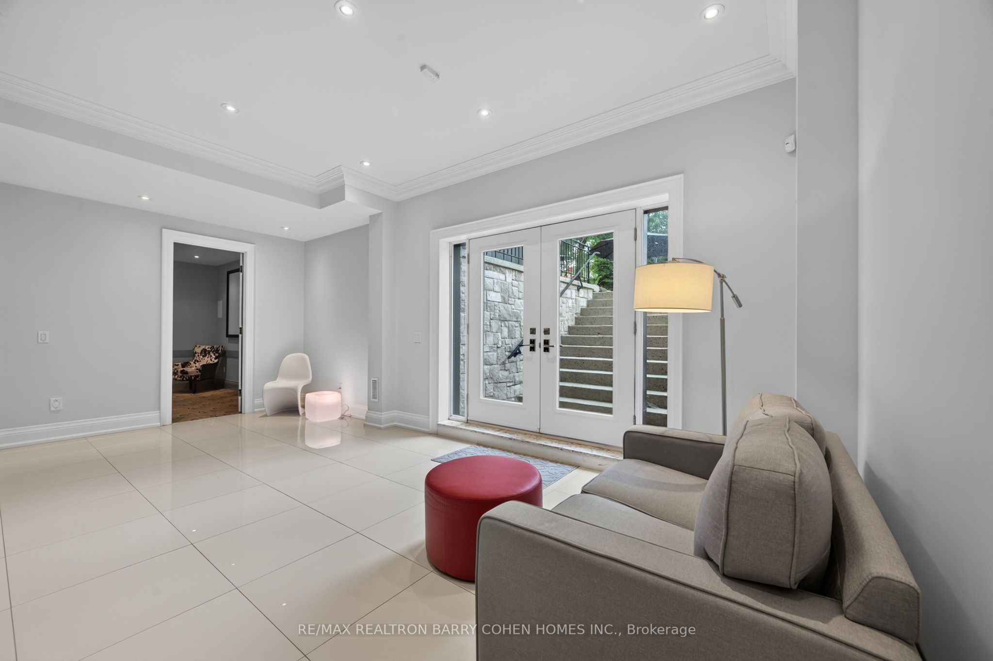 100 Munro Boulevard Property Photo 29