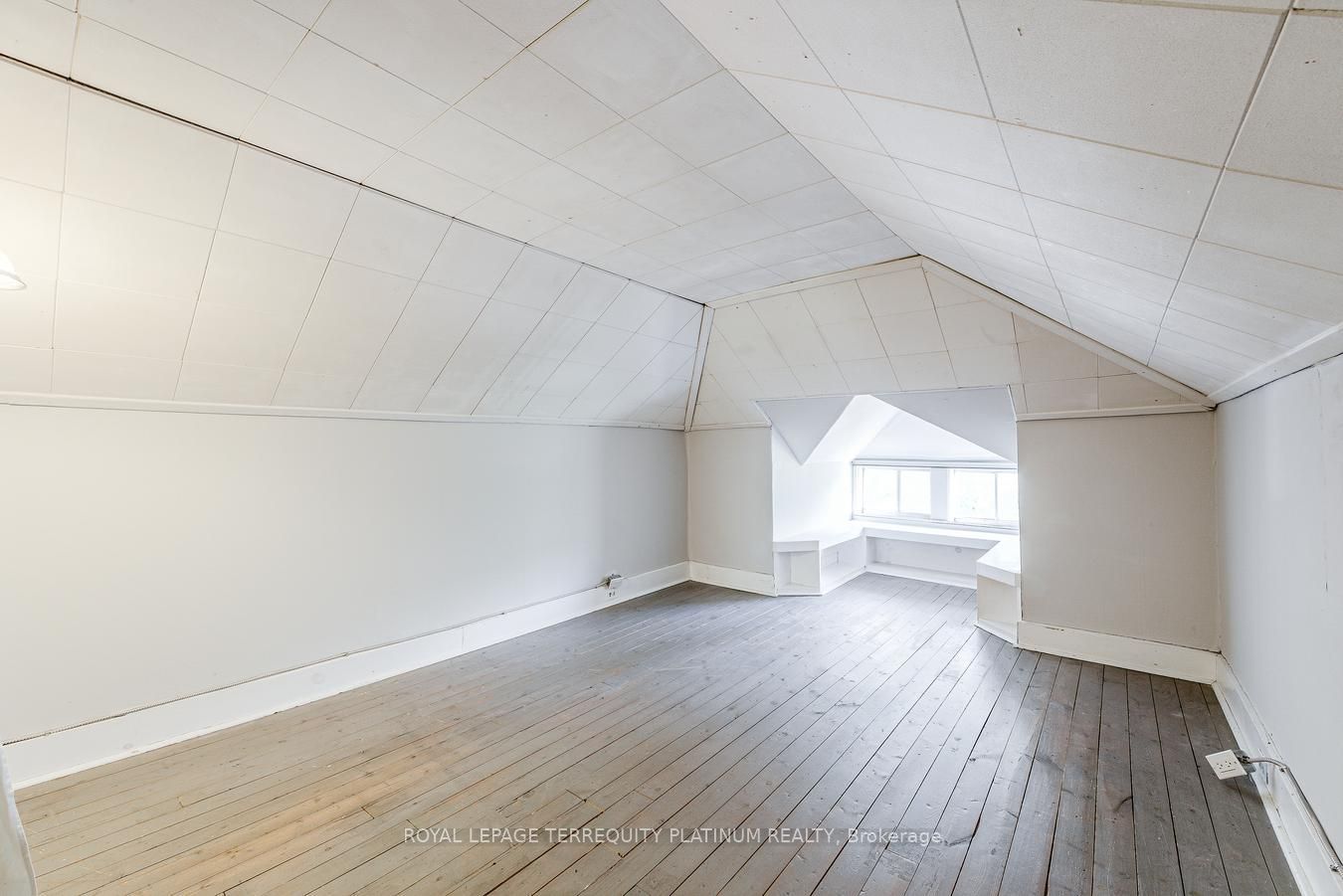 204 Ellerslie Avenue Property Photo 35