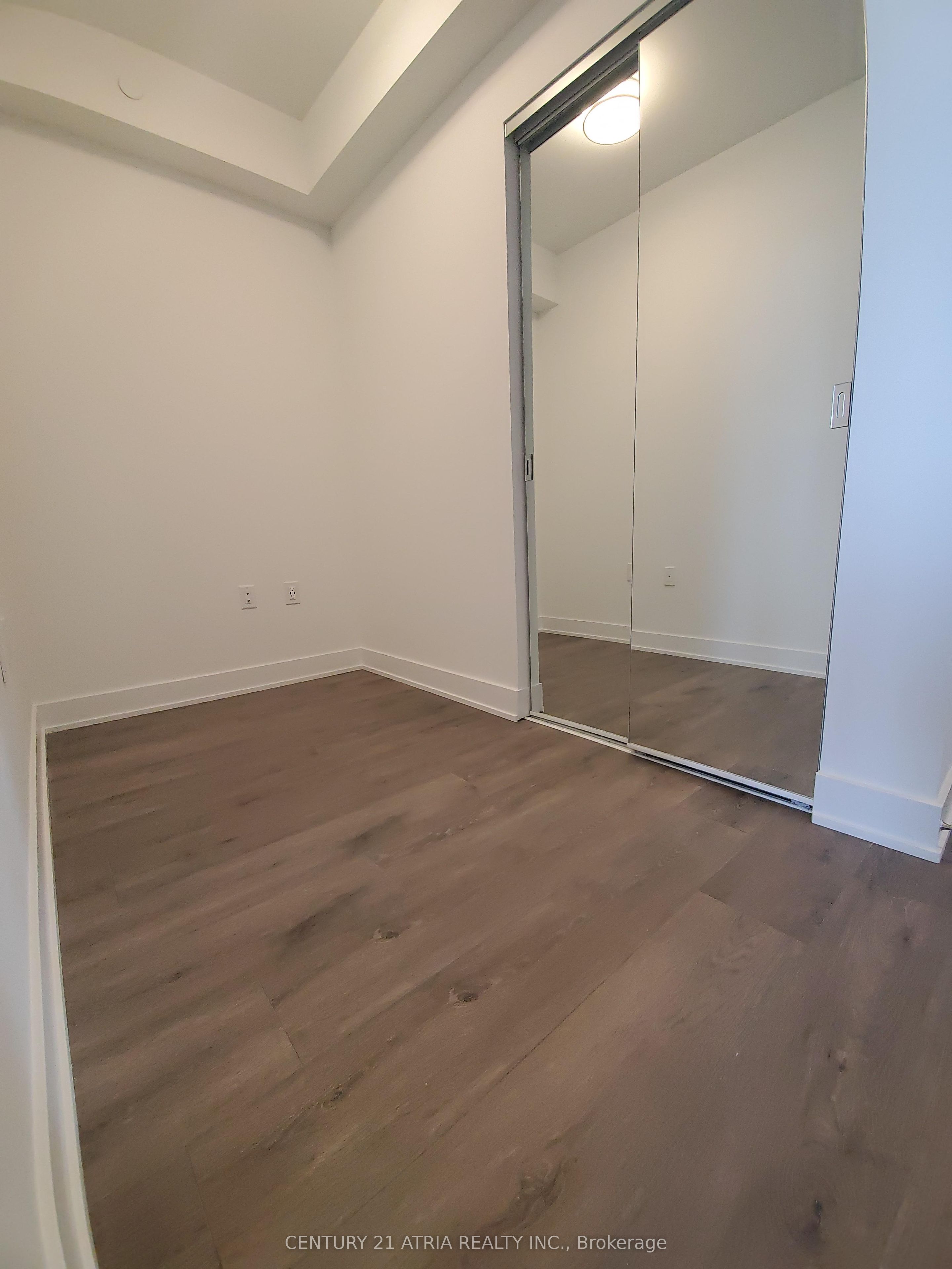 575 Bloor Street E 2905 Property Photo 4