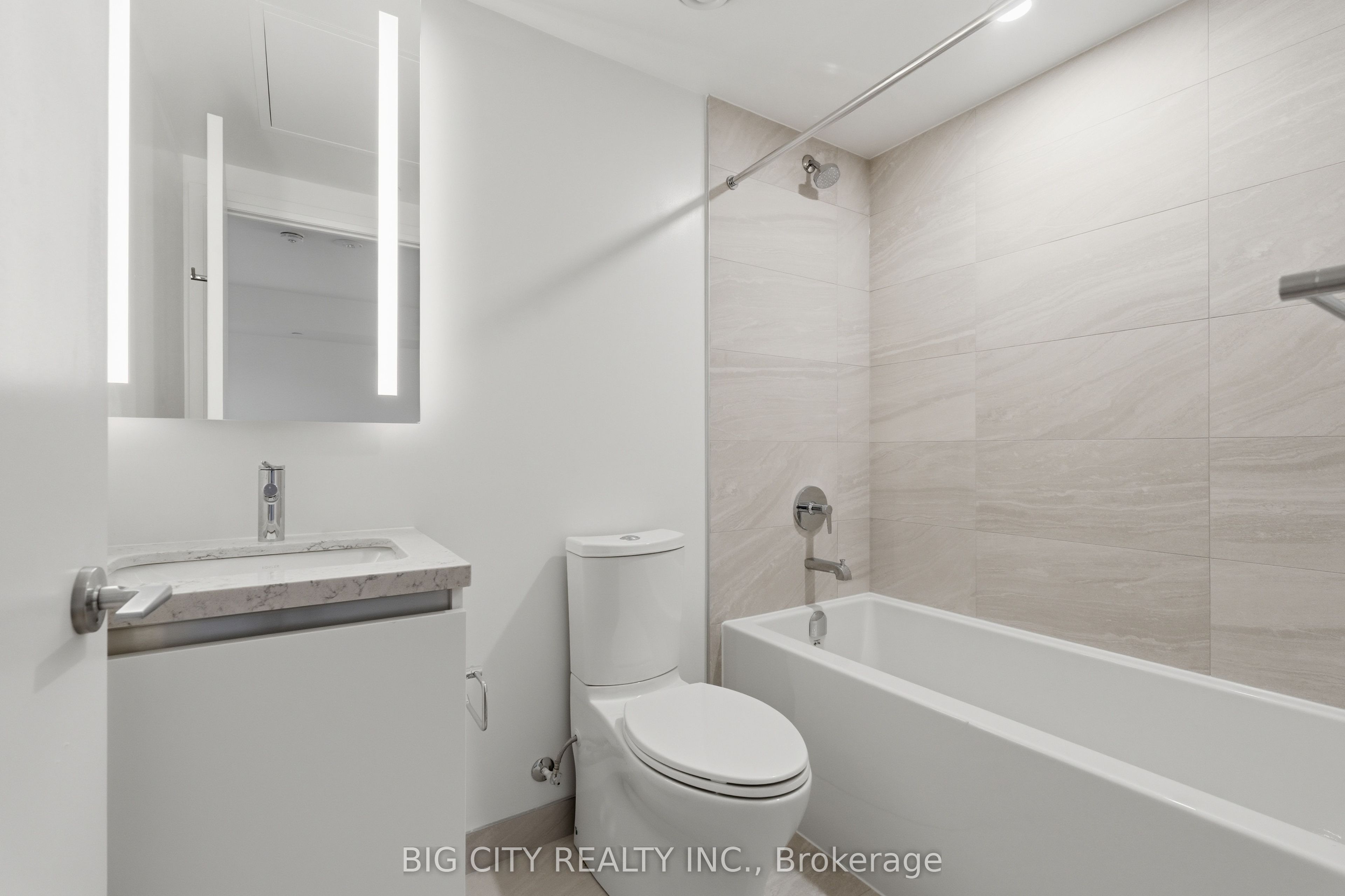 25 Frederick Todd Way 606 Property Photo 13