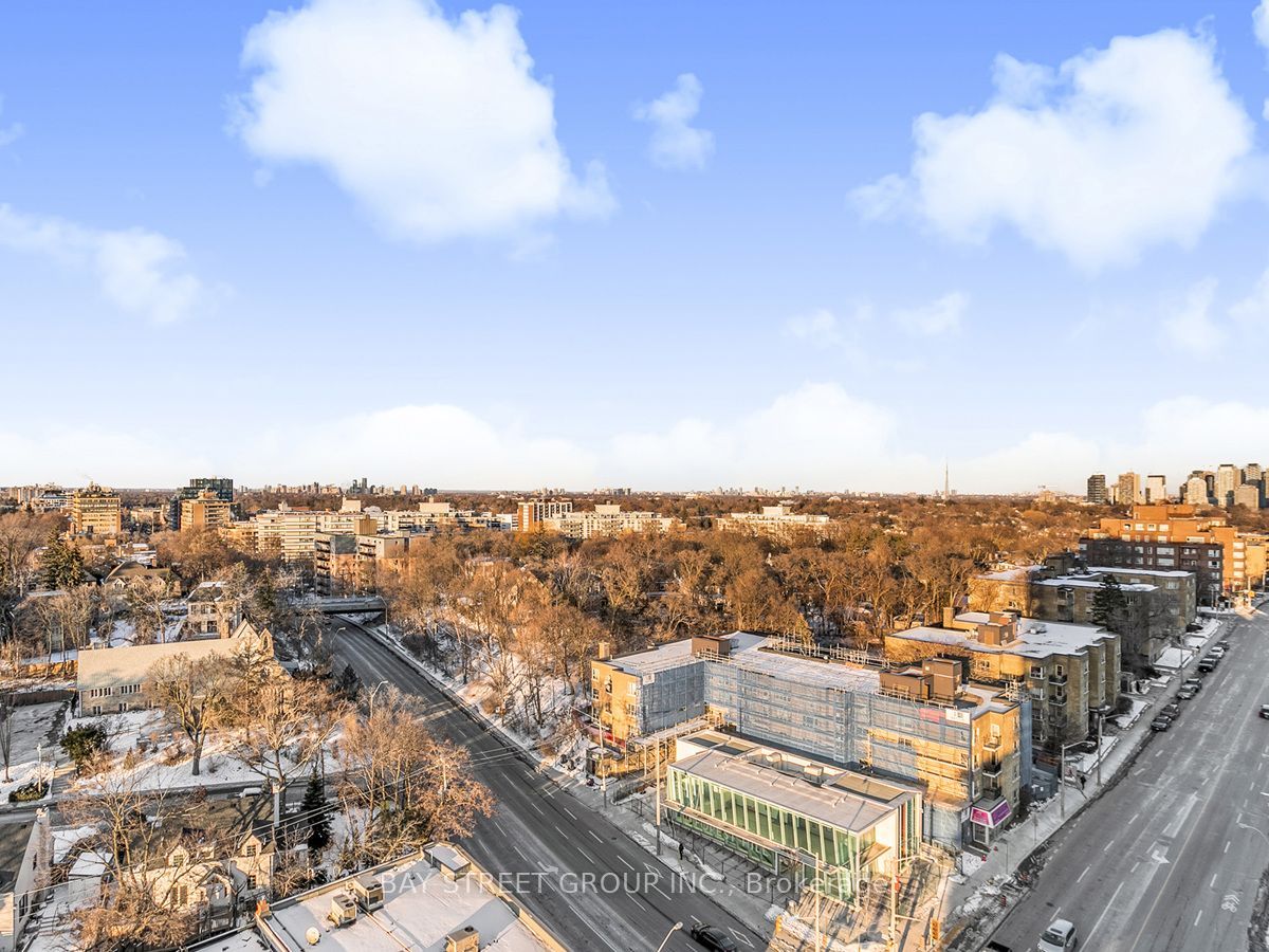 2020 Bathurst Street 1812 Property Photo 13