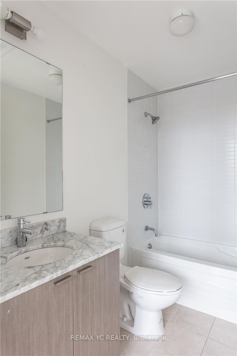 23 Sheppard Avenue E 1803 Property Photo 11