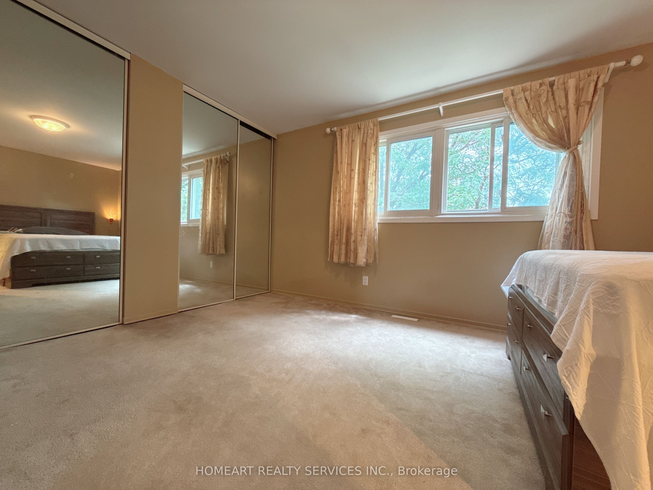 9 Poets Walkway Property Photo 15
