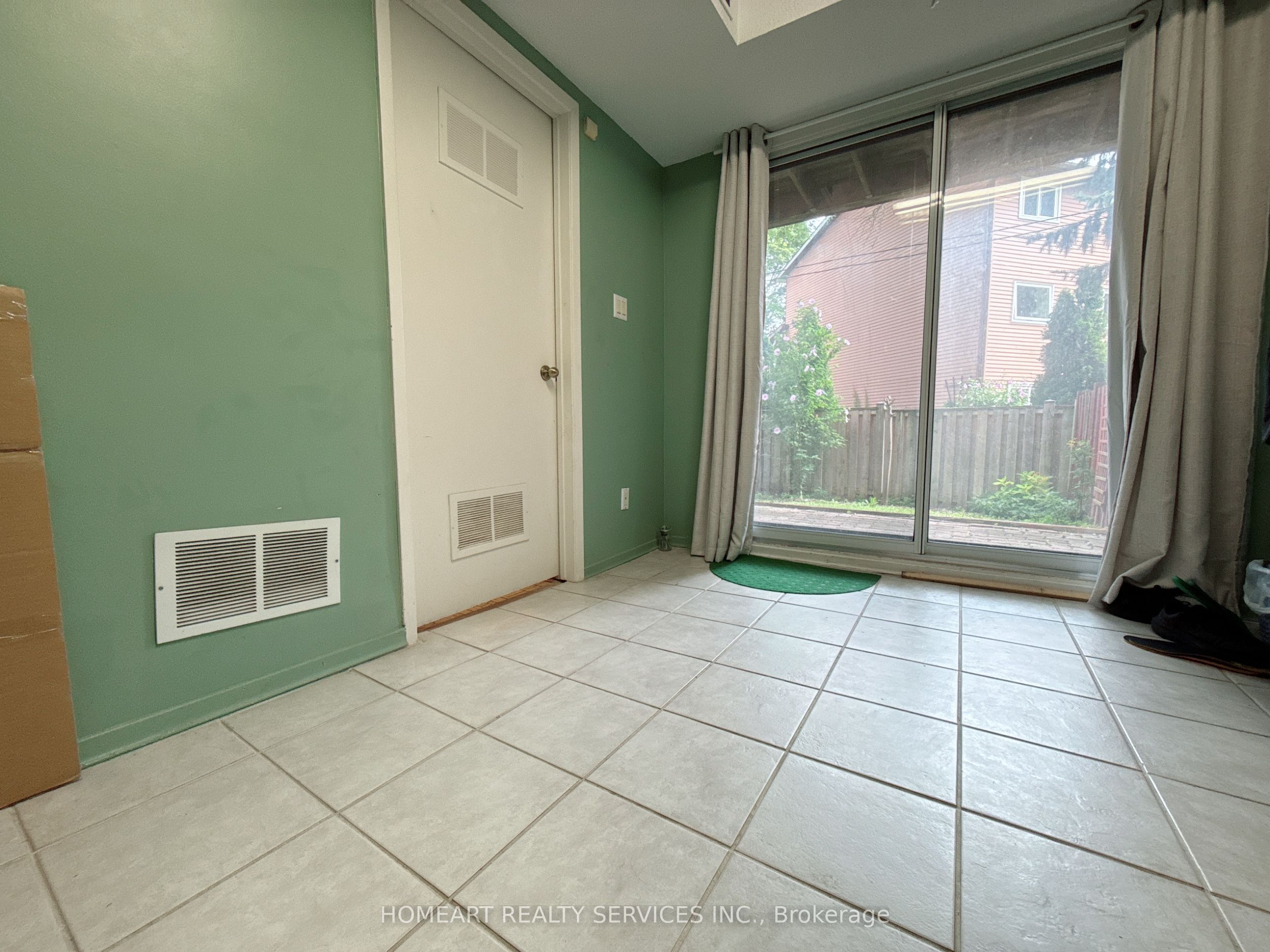9 Poets Walkway Property Photo 20