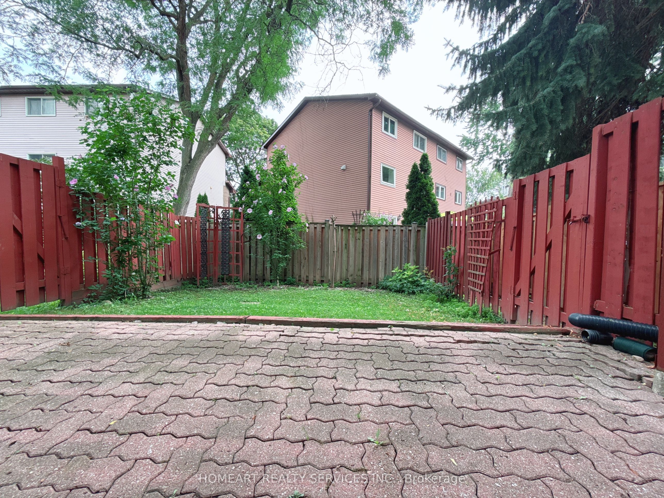 9 Poets Walkway Property Photo 22