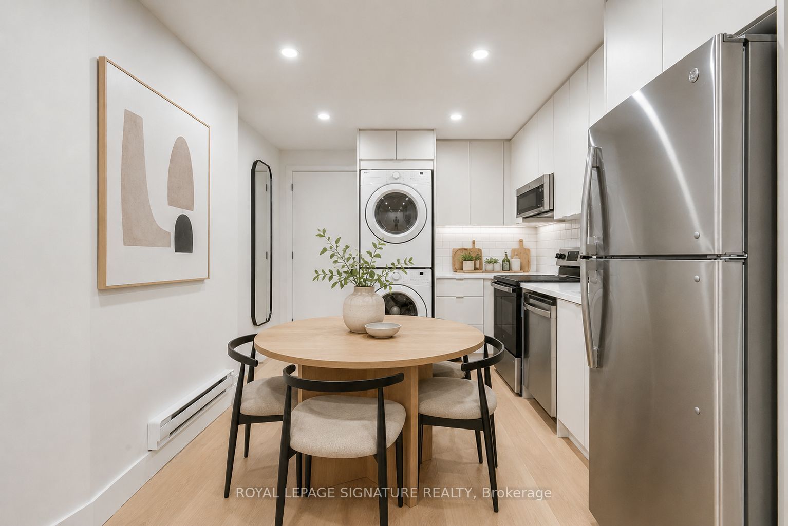 390 Palmerston Boulevard 3 Property Photo 2