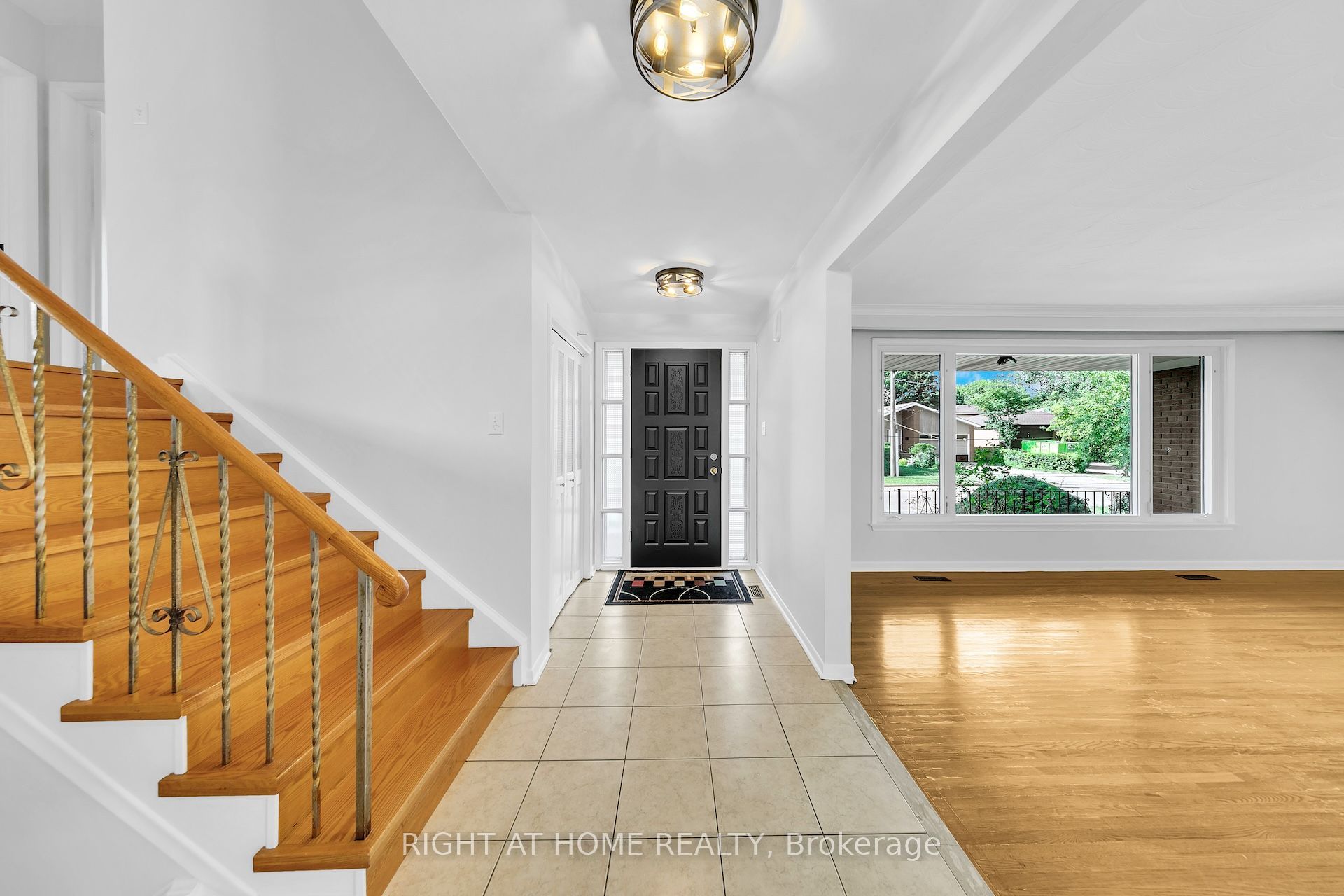 88 Peckham Avenue Property Photo 3