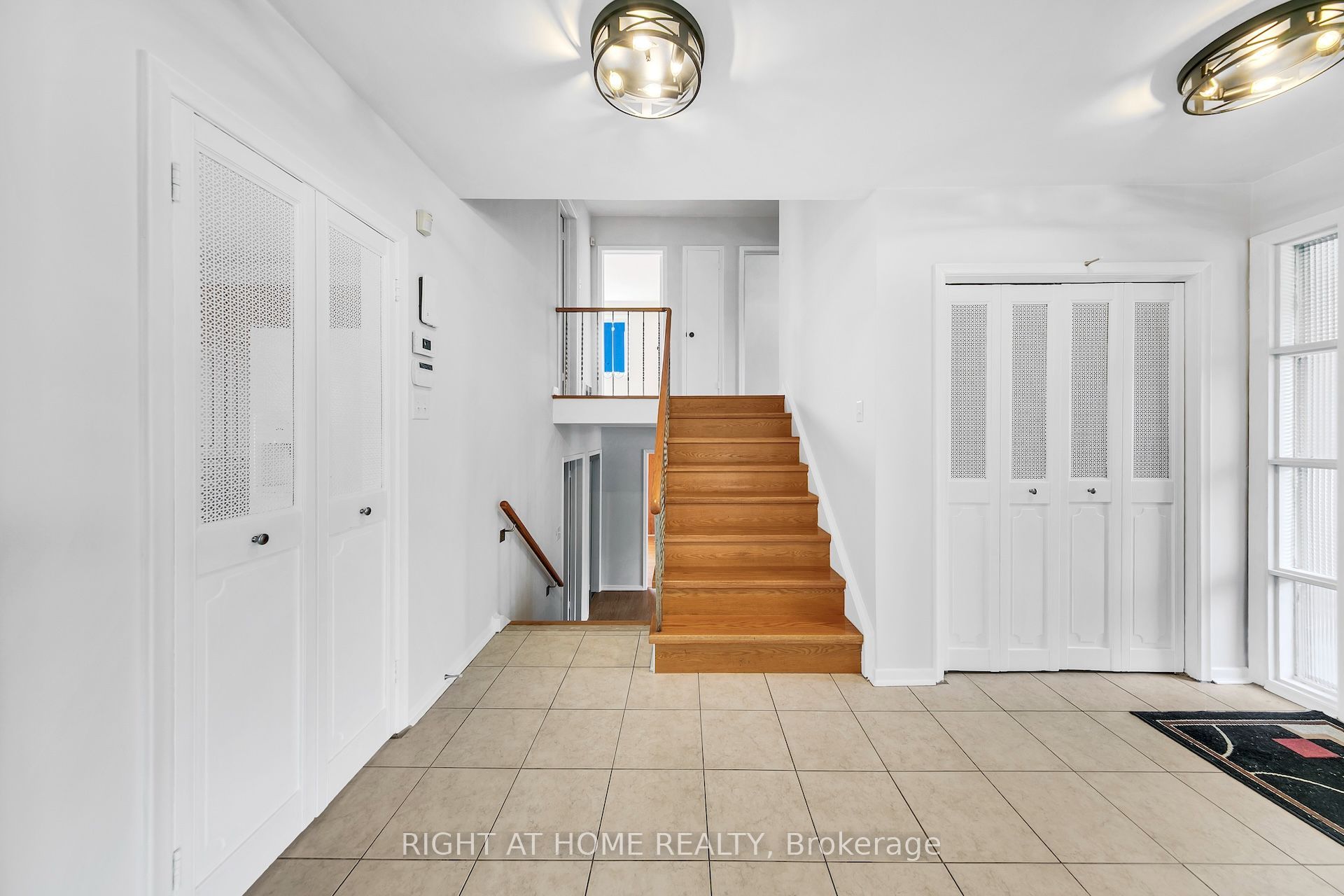 88 Peckham Avenue Property Photo 11
