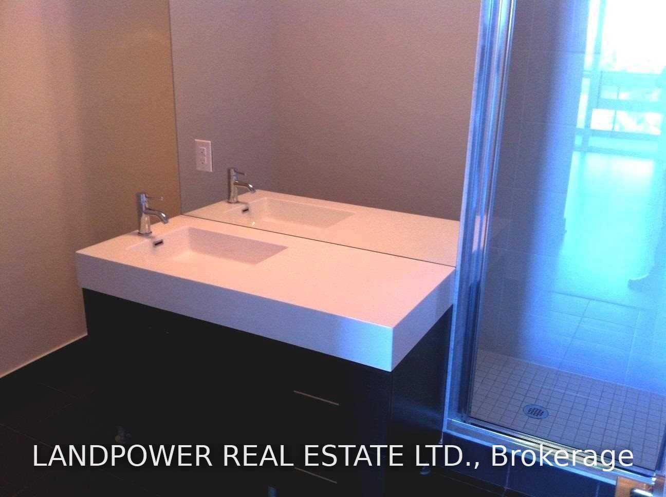 35 Brian Peck Crescent 1004 Property Photo 9