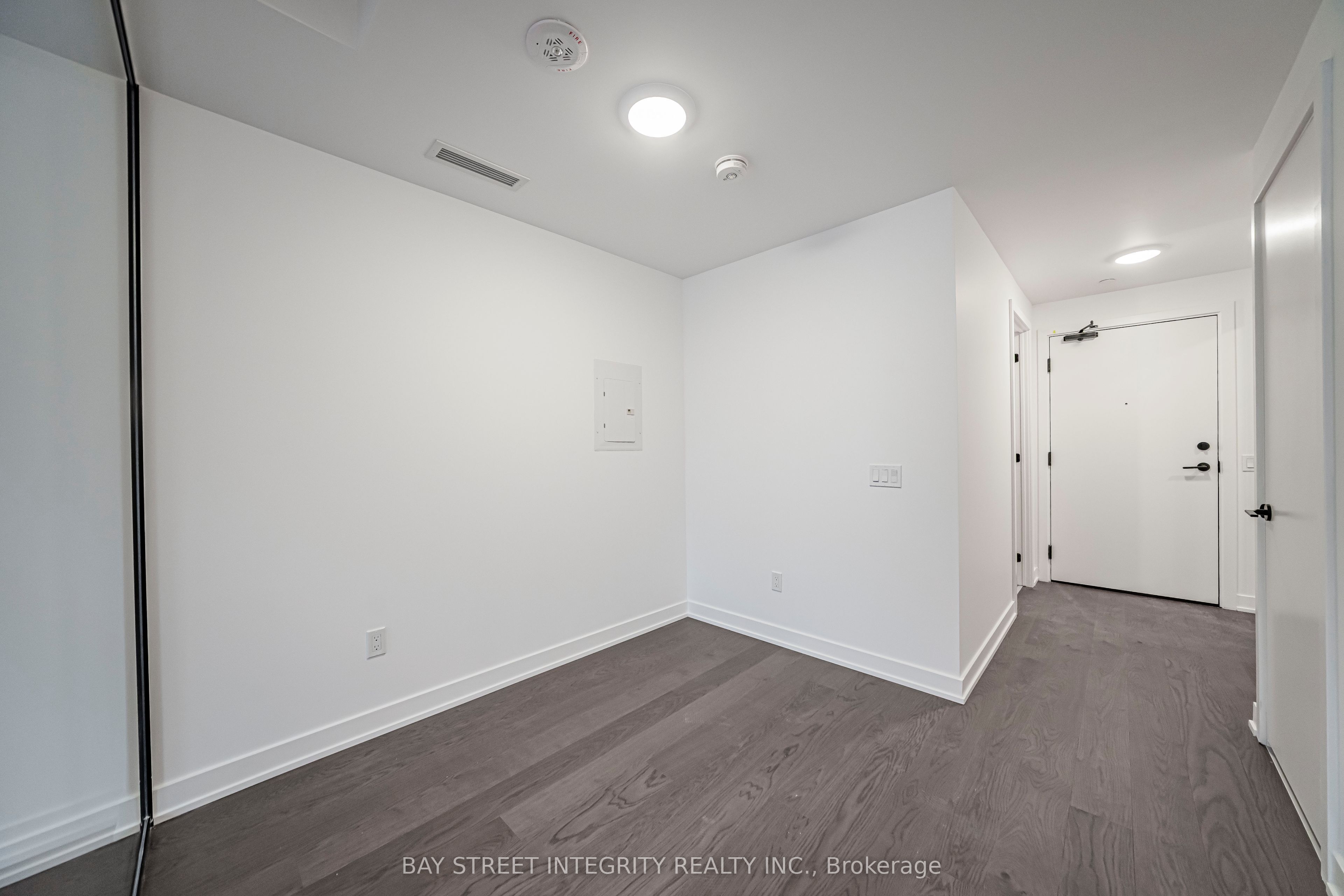 91 Montclair Avenue 511 Property Photo 11