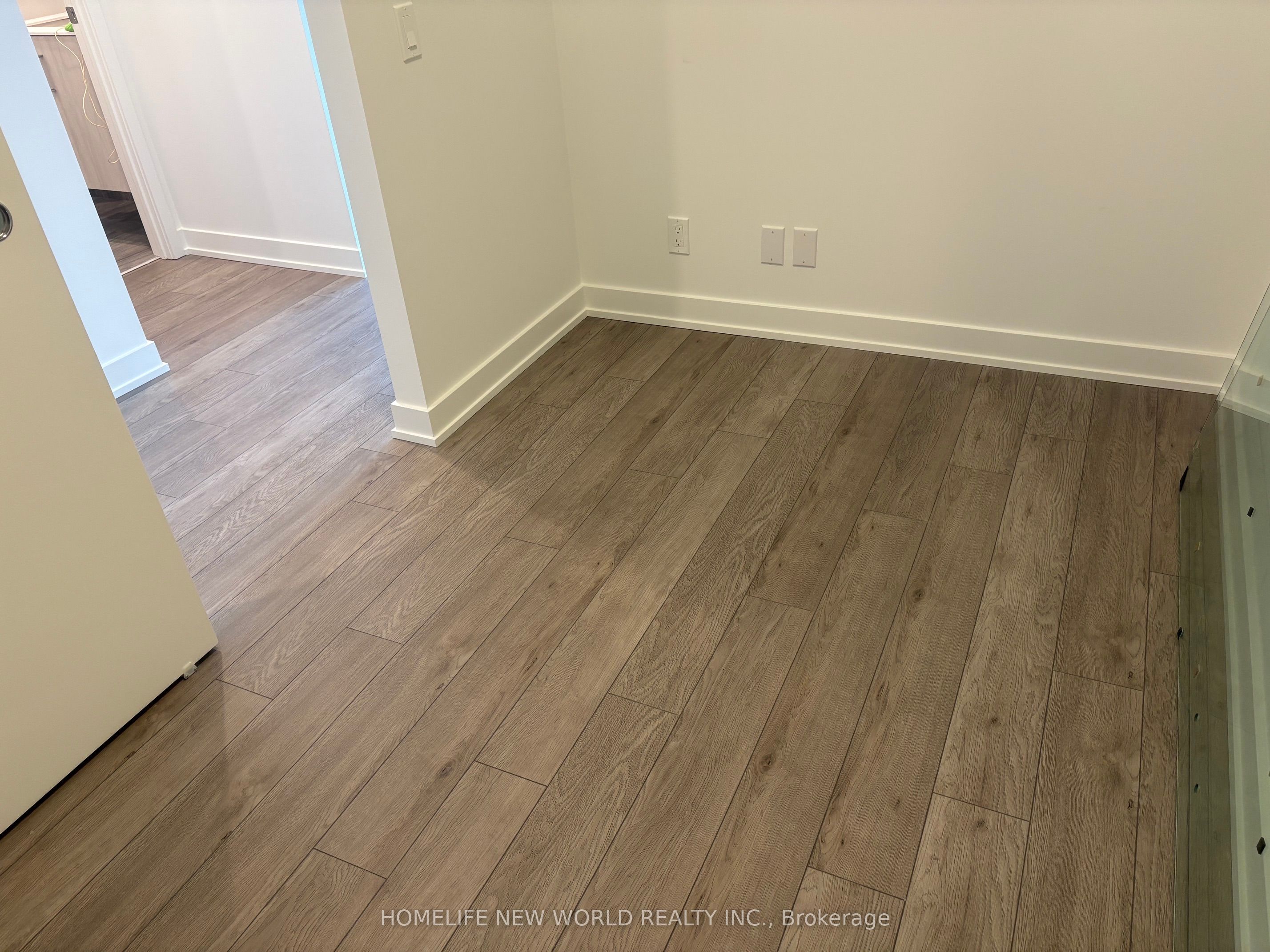 88 Queen Street E 3512 Property Photo 14