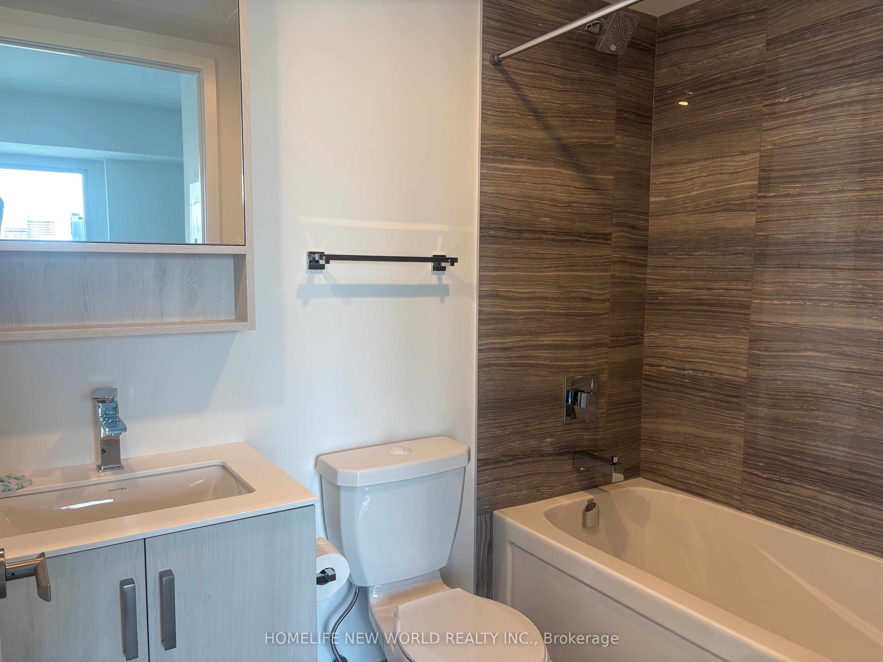 88 Queen Street E 3512 Property Photo 15