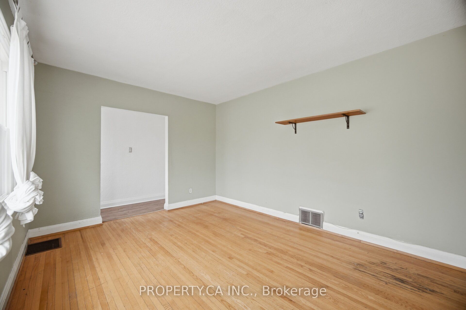 109 Pleasant Avenue Property Photo 5