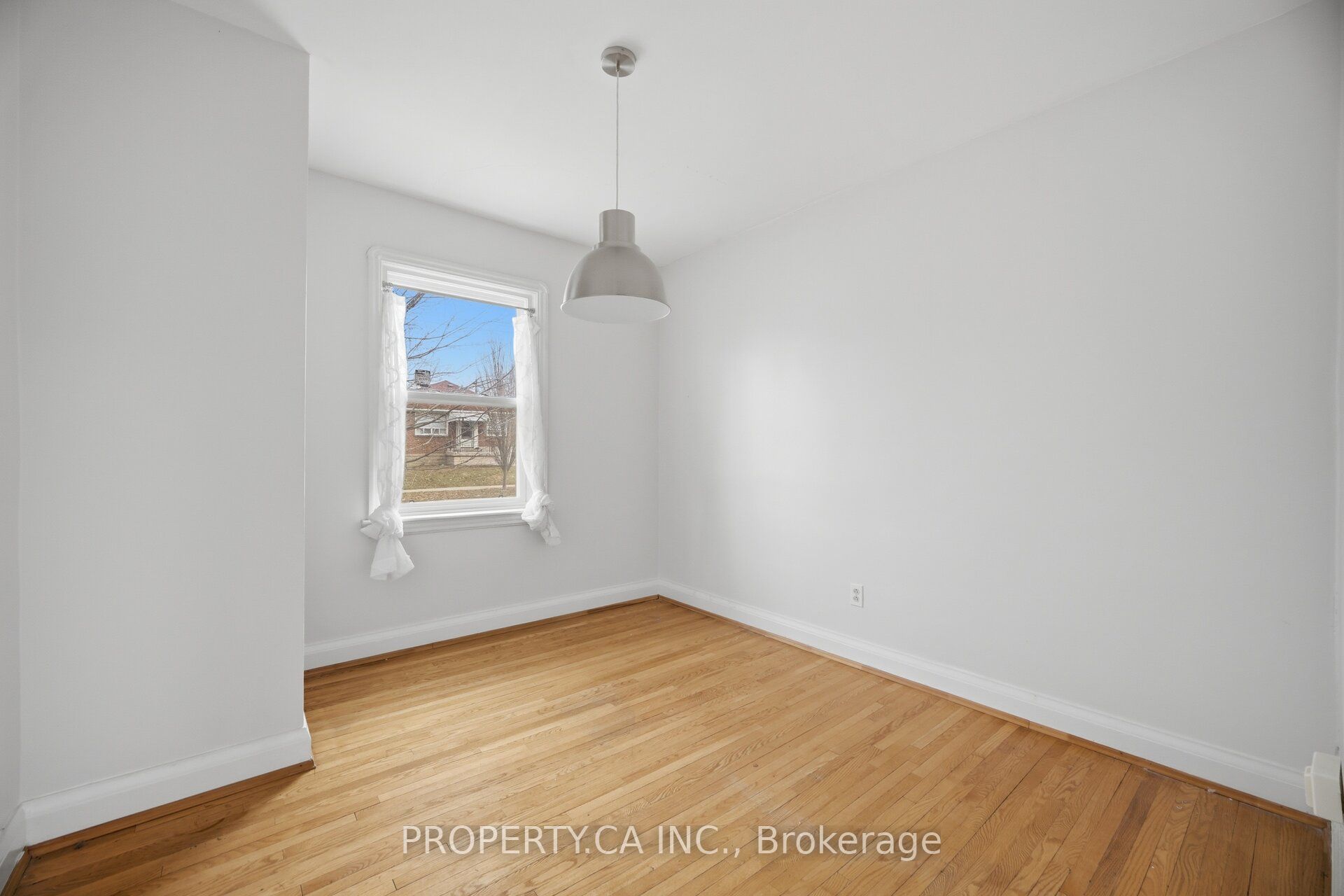 109 Pleasant Avenue Property Photo 10