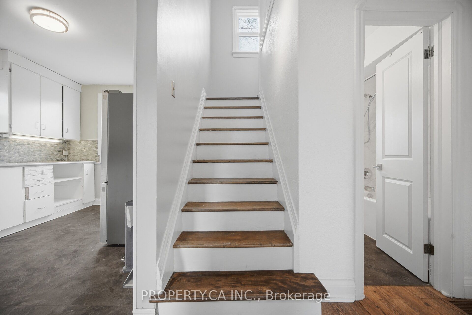 109 Pleasant Avenue Property Photo 15