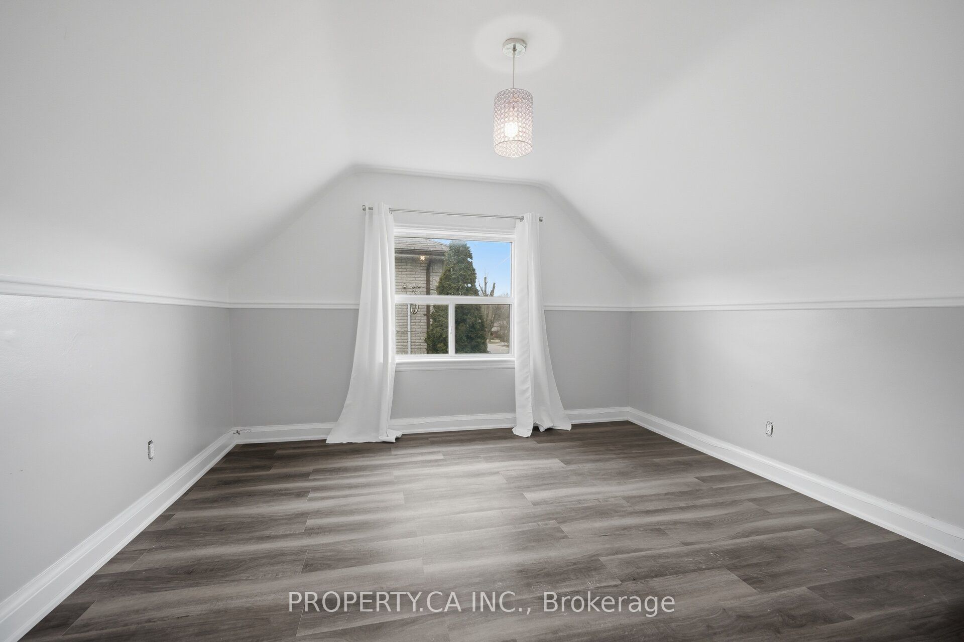 109 Pleasant Avenue Property Photo 18