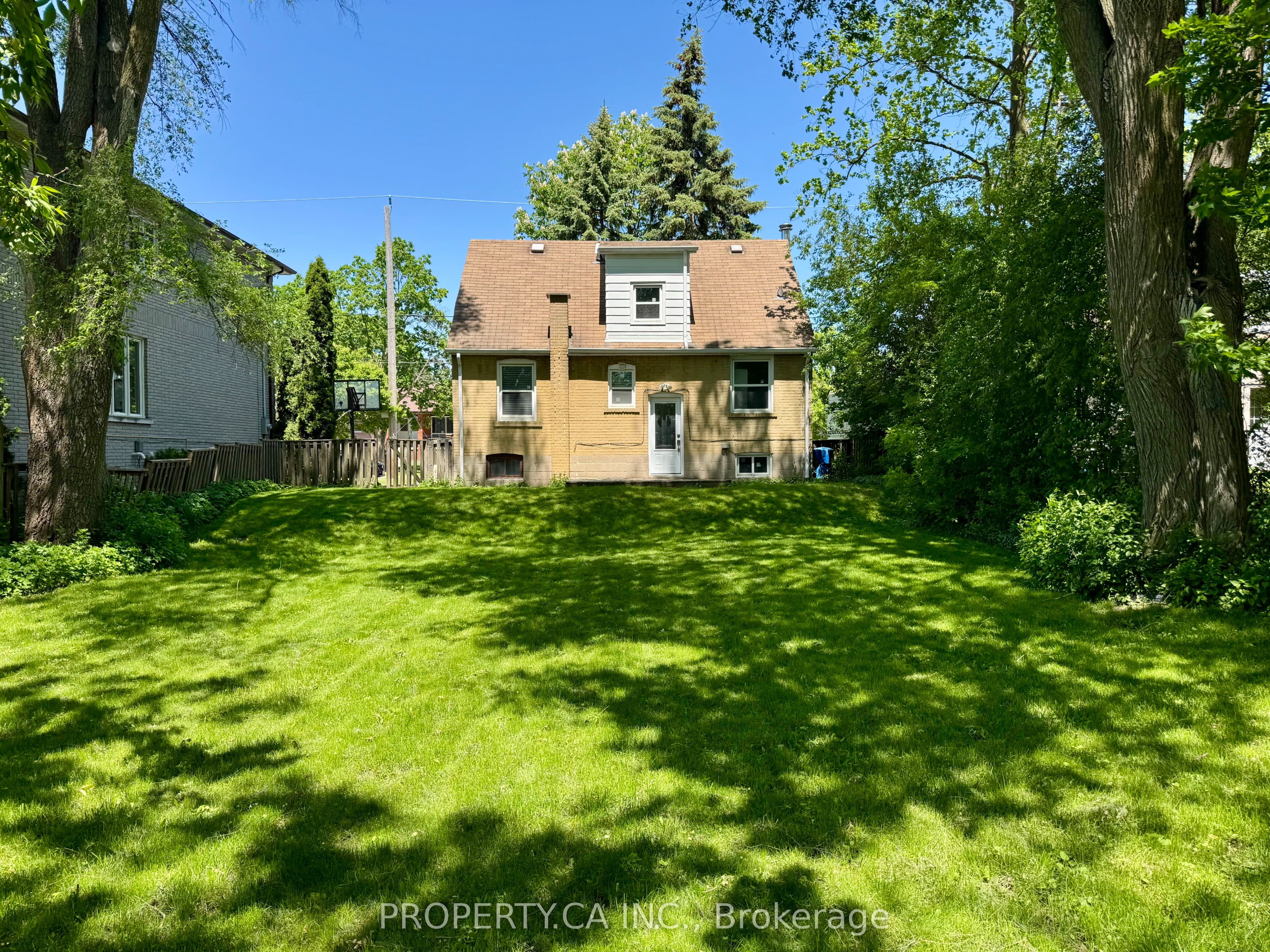109 Pleasant Avenue Property Photo 25