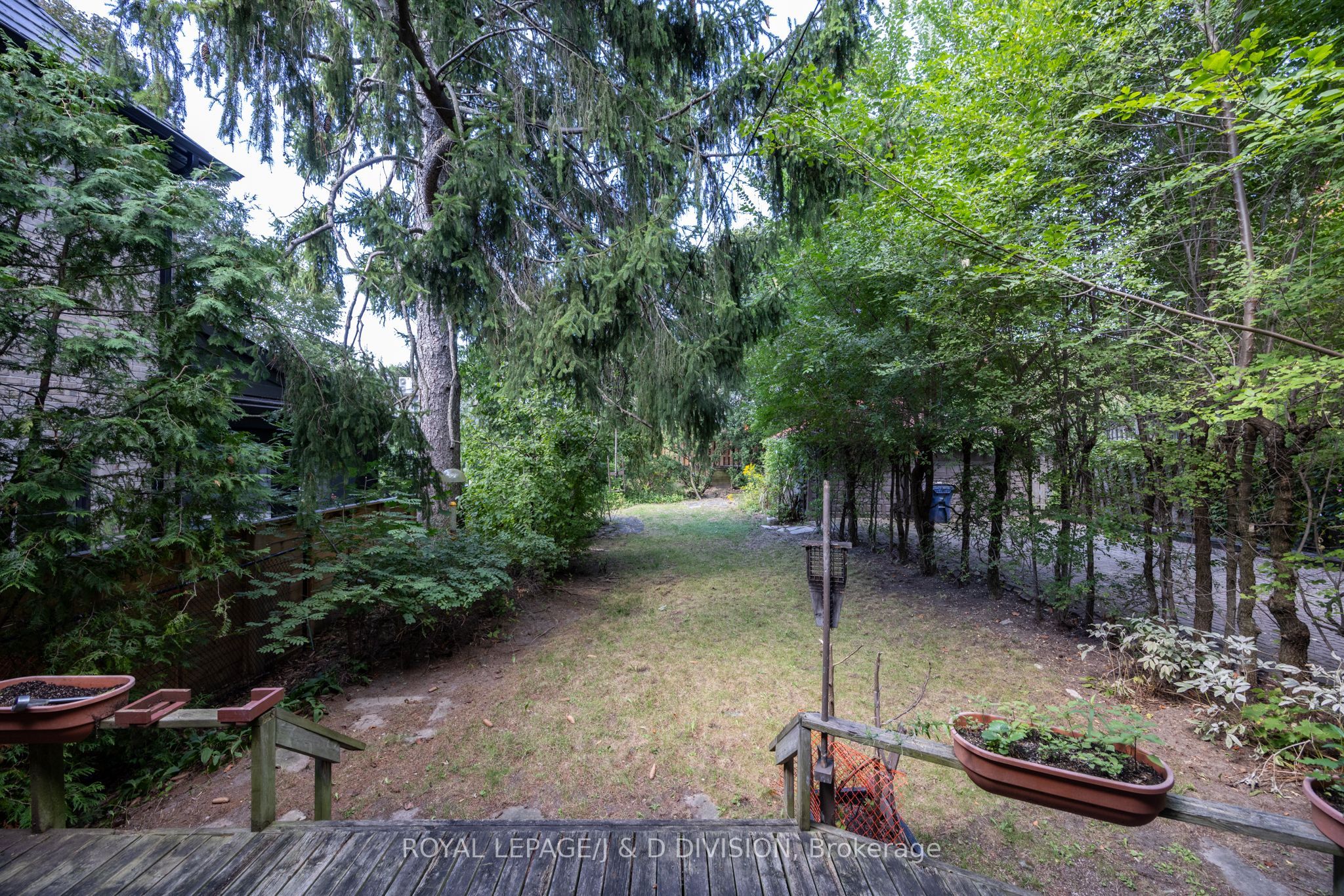 308 Oriole Parkway Property Photo 5