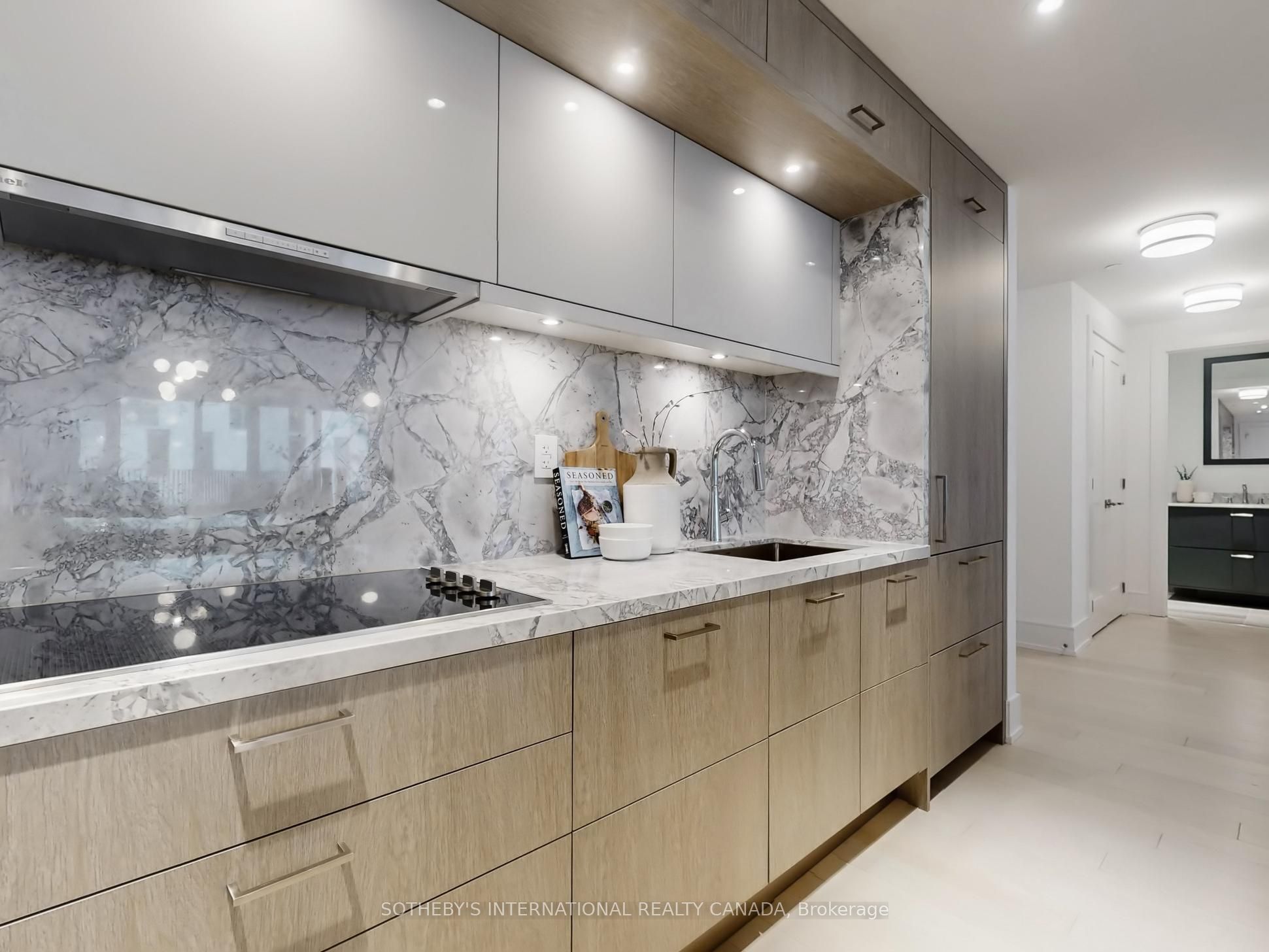 155 Merchants' Wharf 515 Property Photo 7