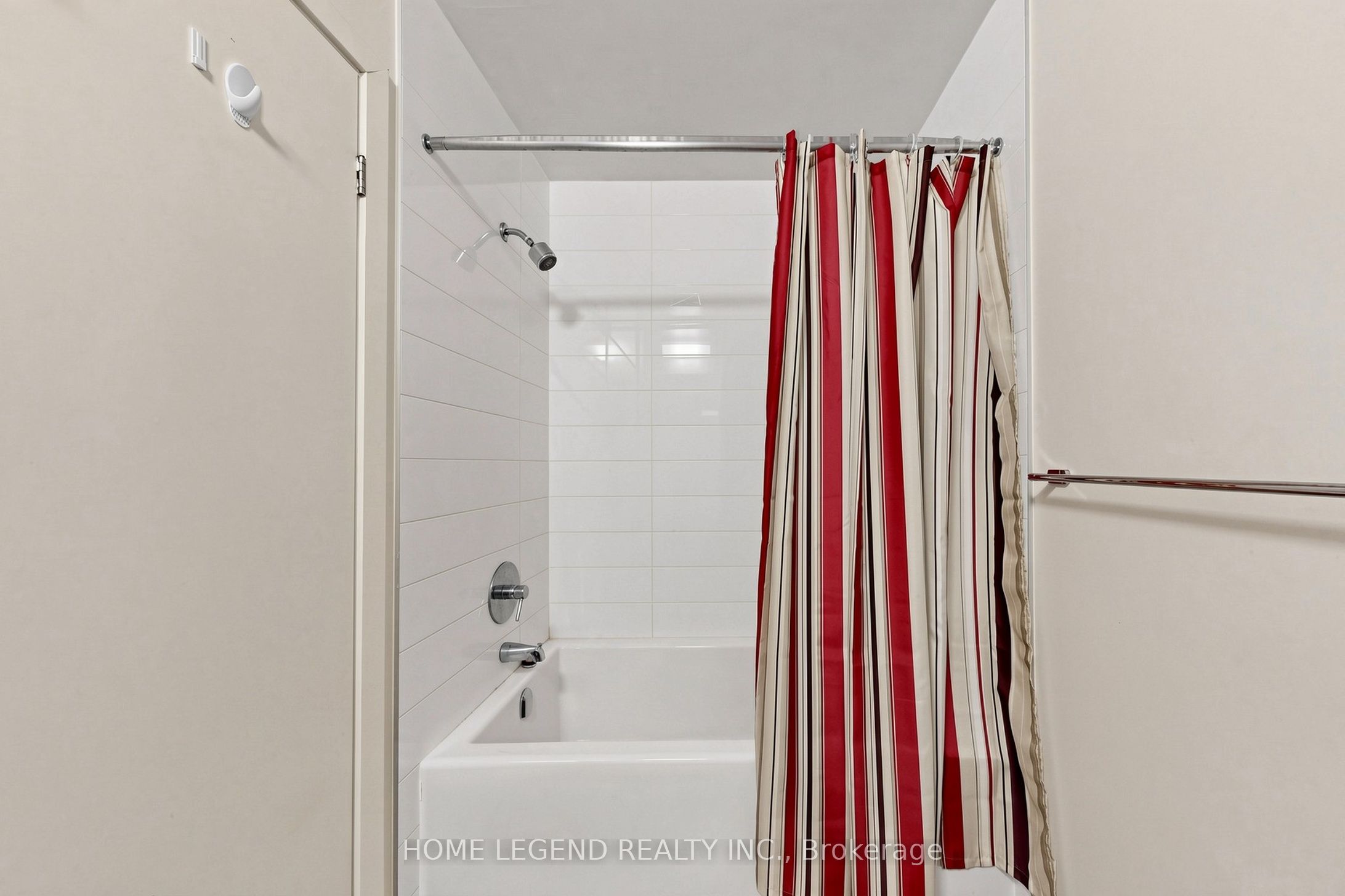 62 Forest Manor Road 1104 Property Photo 17