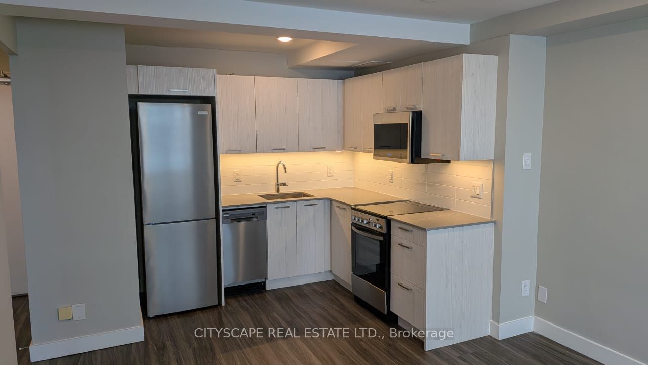 85 Wellesley Street E 409 Property Photo 12