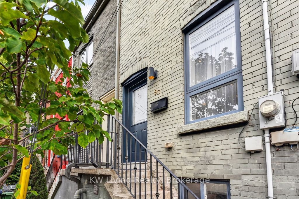 90 Mitchell Avenue Property Photo 3