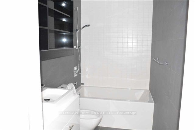 32 Trolley Crescent 1223 Property Photo 17
