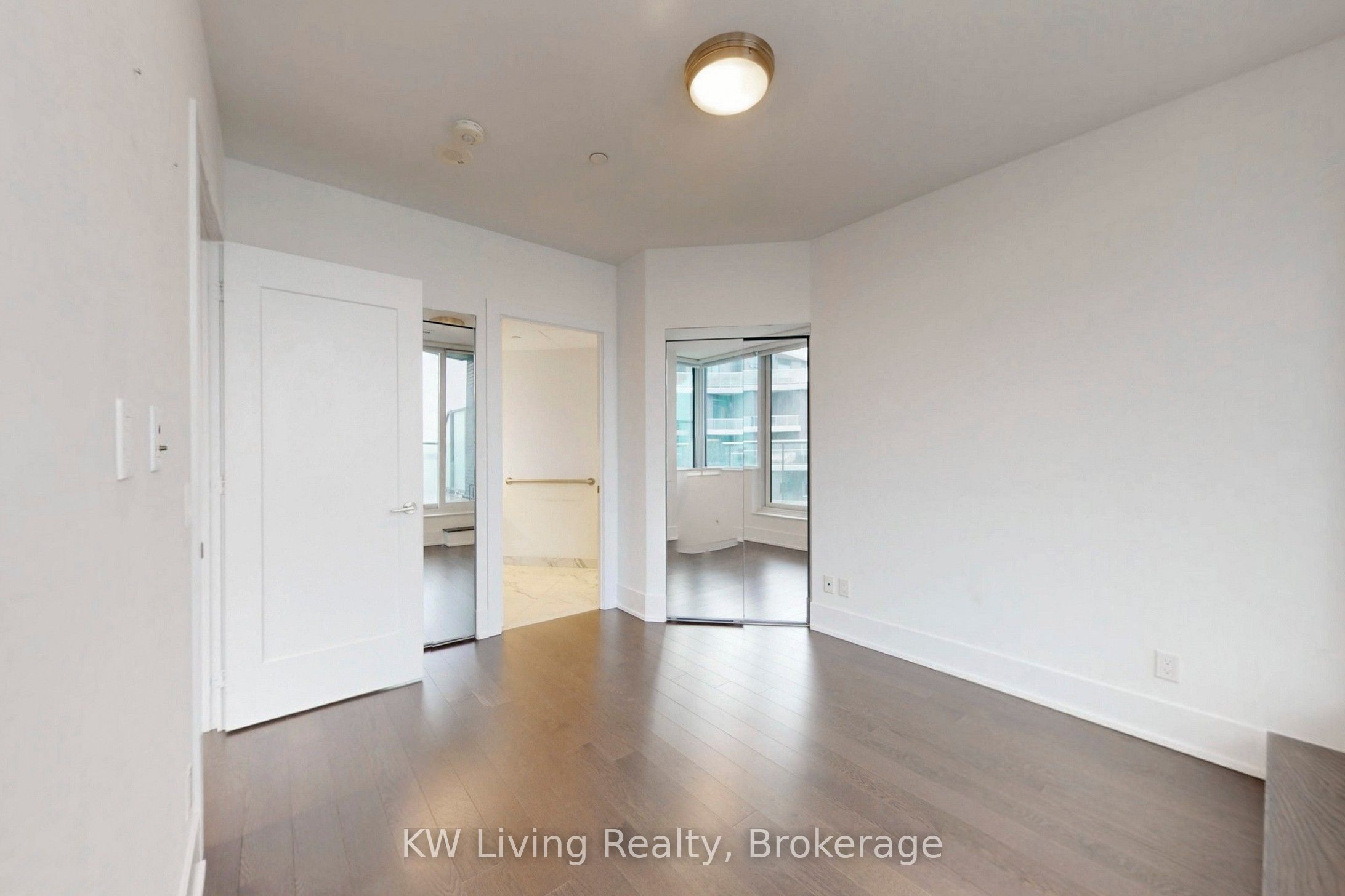 1 Edgewater Drive Gph 12 Property Photo 36