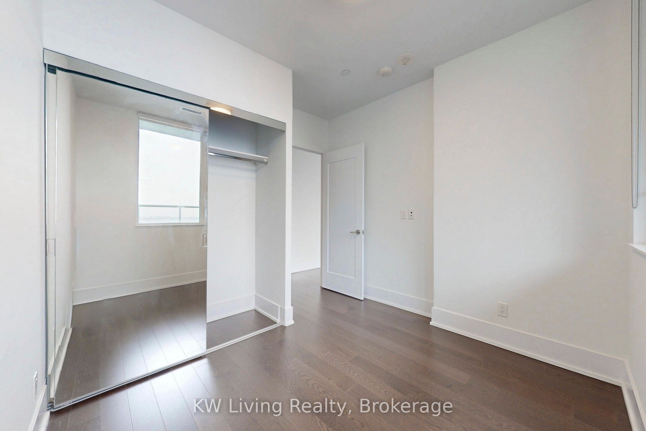 1 Edgewater Drive Gph 12 Property Photo 39