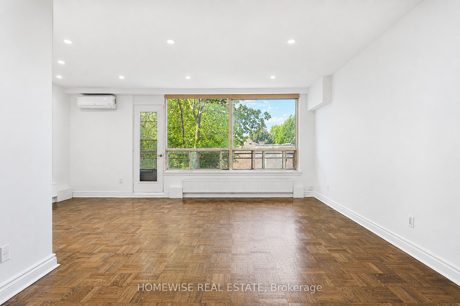 2500 Bathurst Street 401 Property Photo 3
