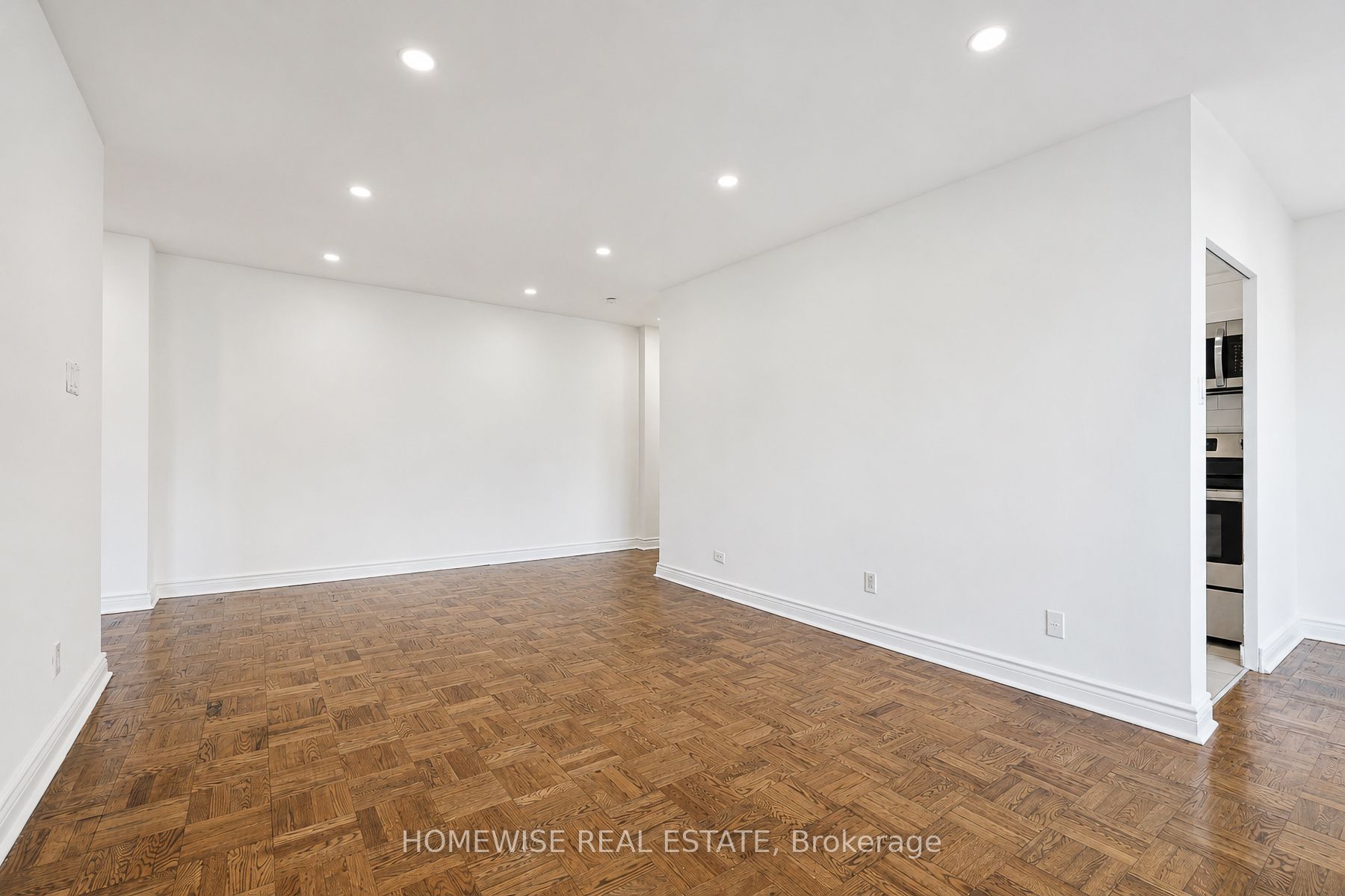 2500 Bathurst Street 401 Property Photo 6
