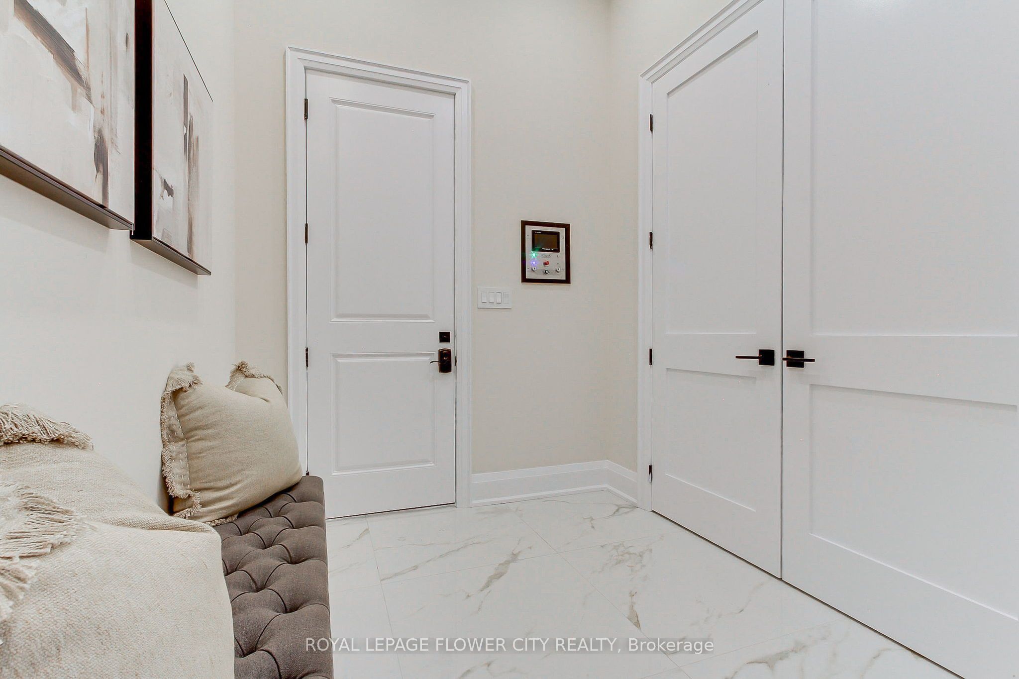140 Hillmount Avenue Property Photo 18