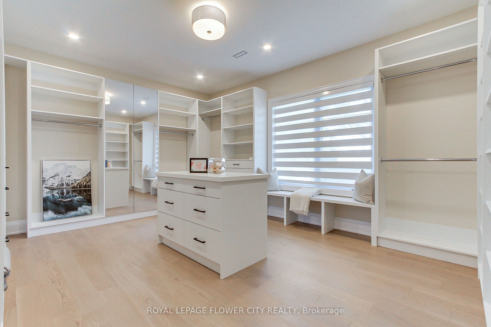 140 Hillmount Avenue Property Photo 23
