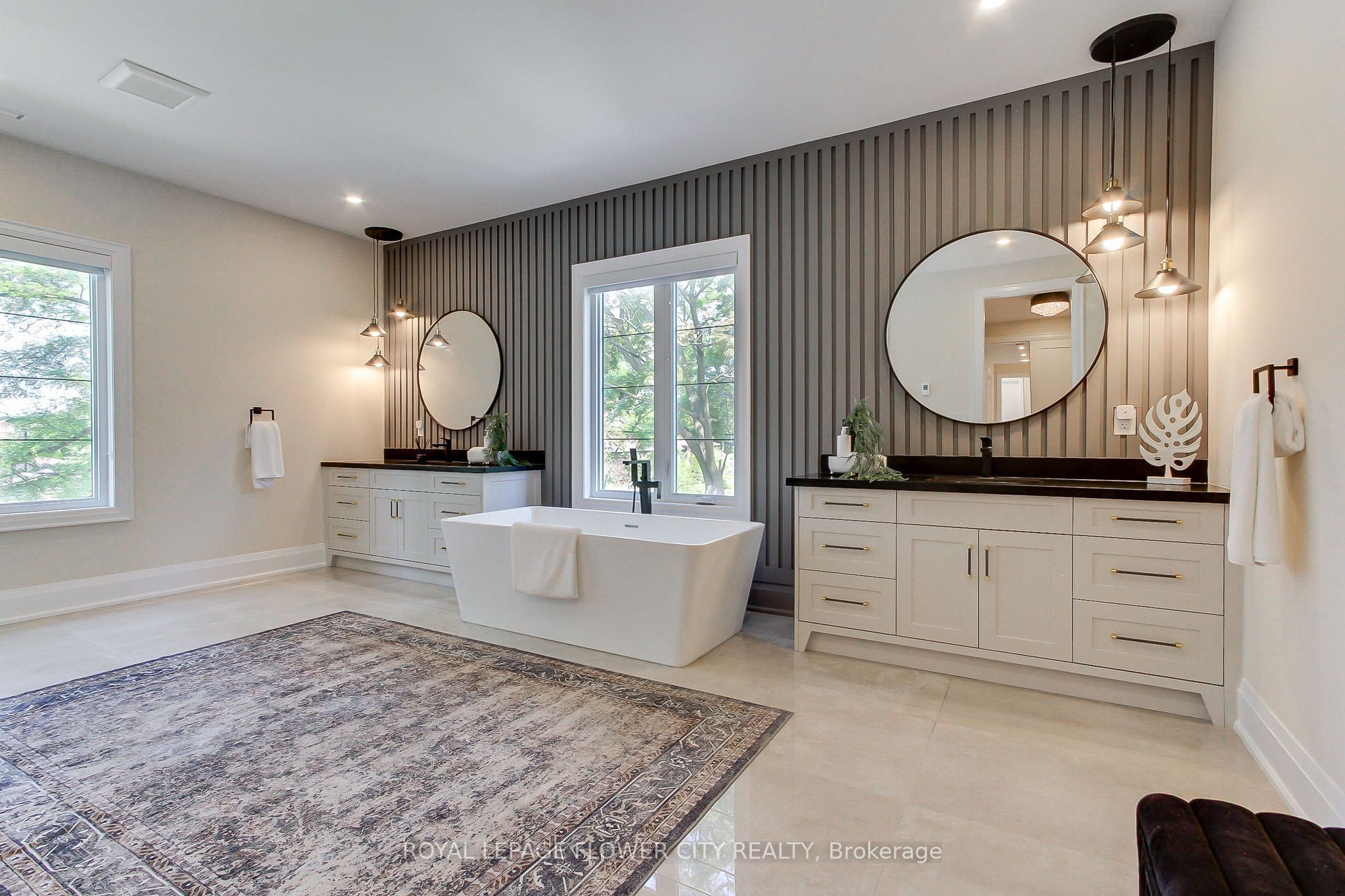 140 Hillmount Avenue Property Photo 25