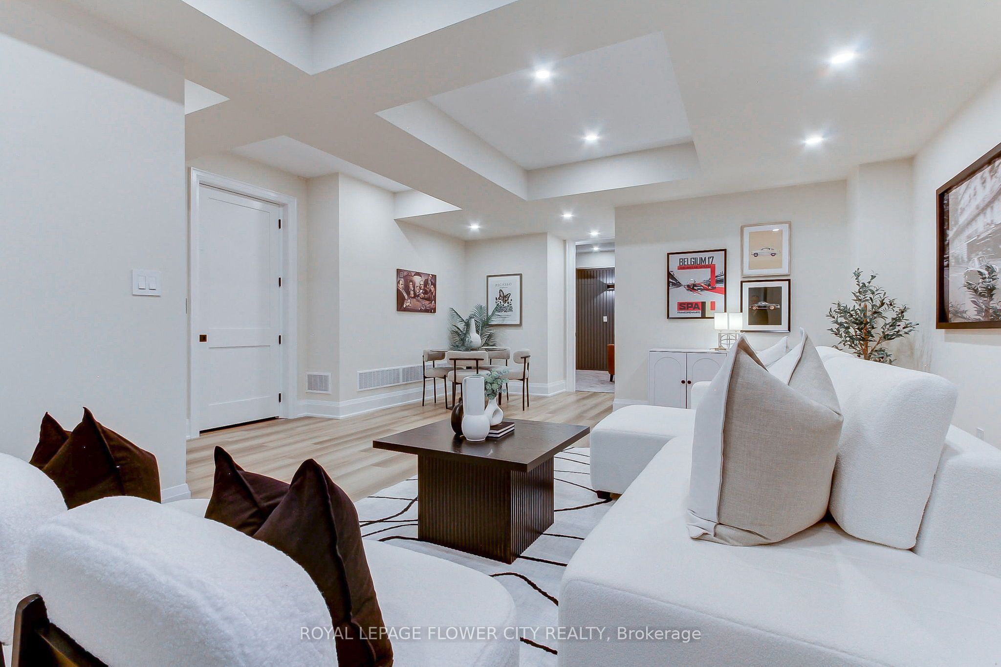 140 Hillmount Avenue Property Photo 42