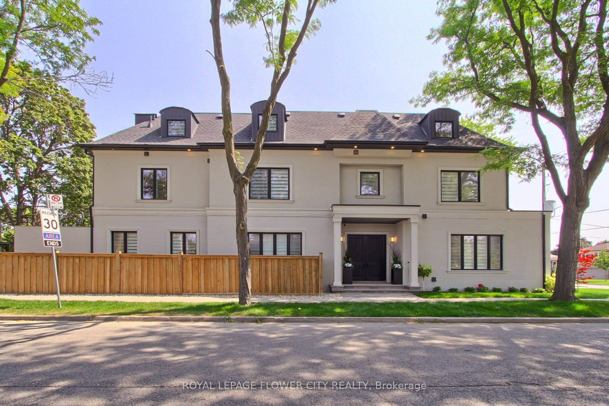 140 Hillmount Avenue Property Photo 49