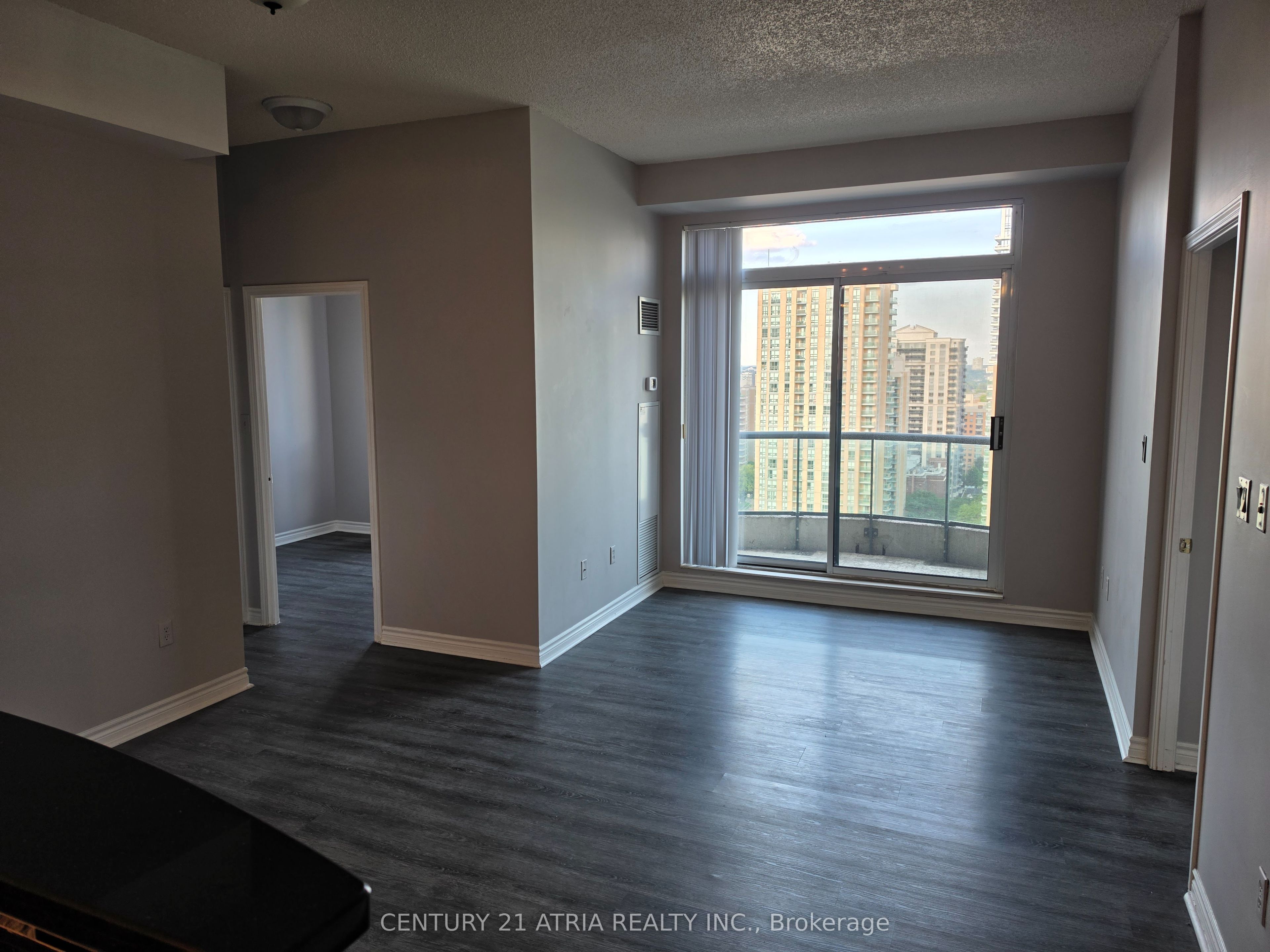 7 Lorraine Drive 2502 Property Photo 4