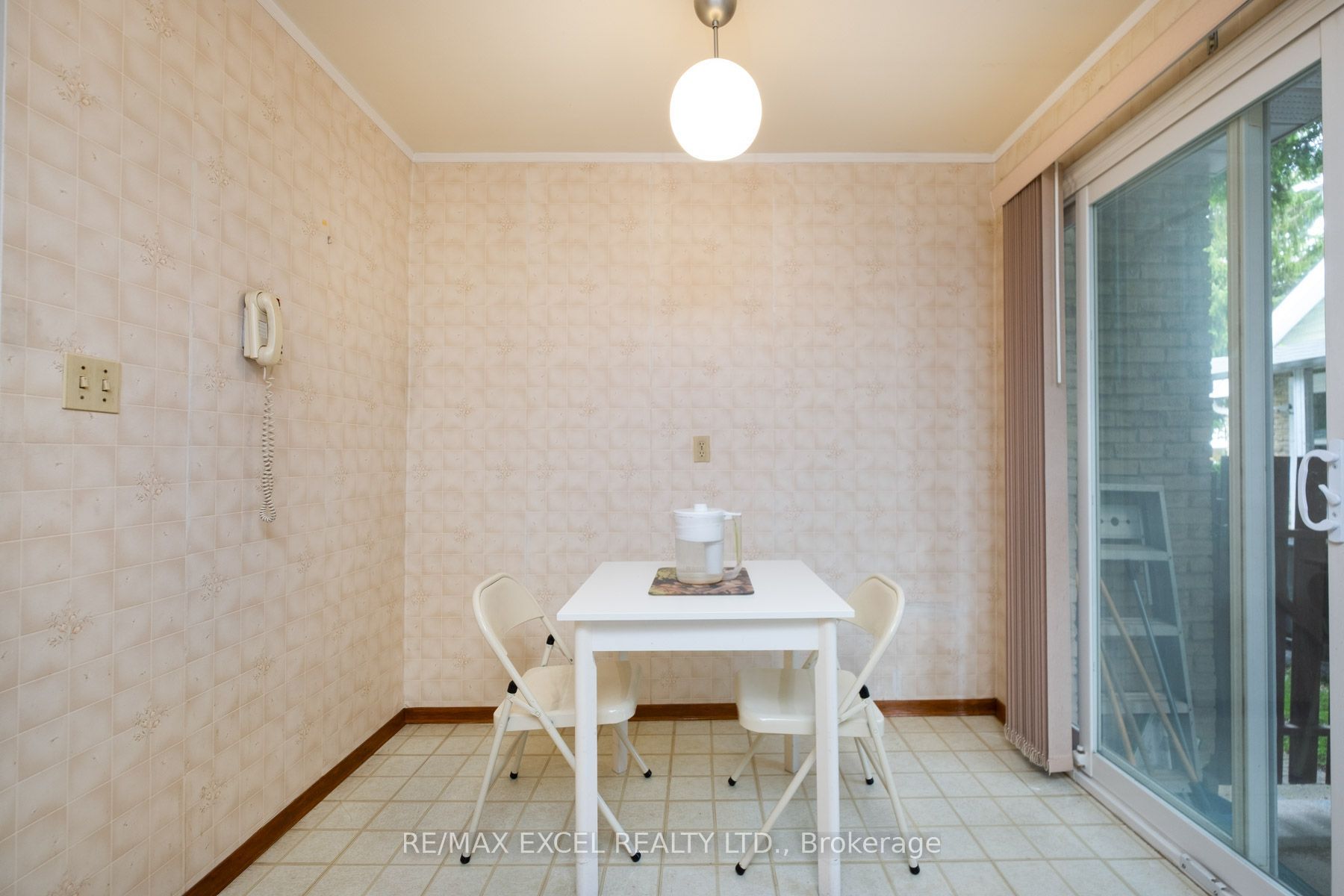 68 Applegate Crescent Property Photo 12