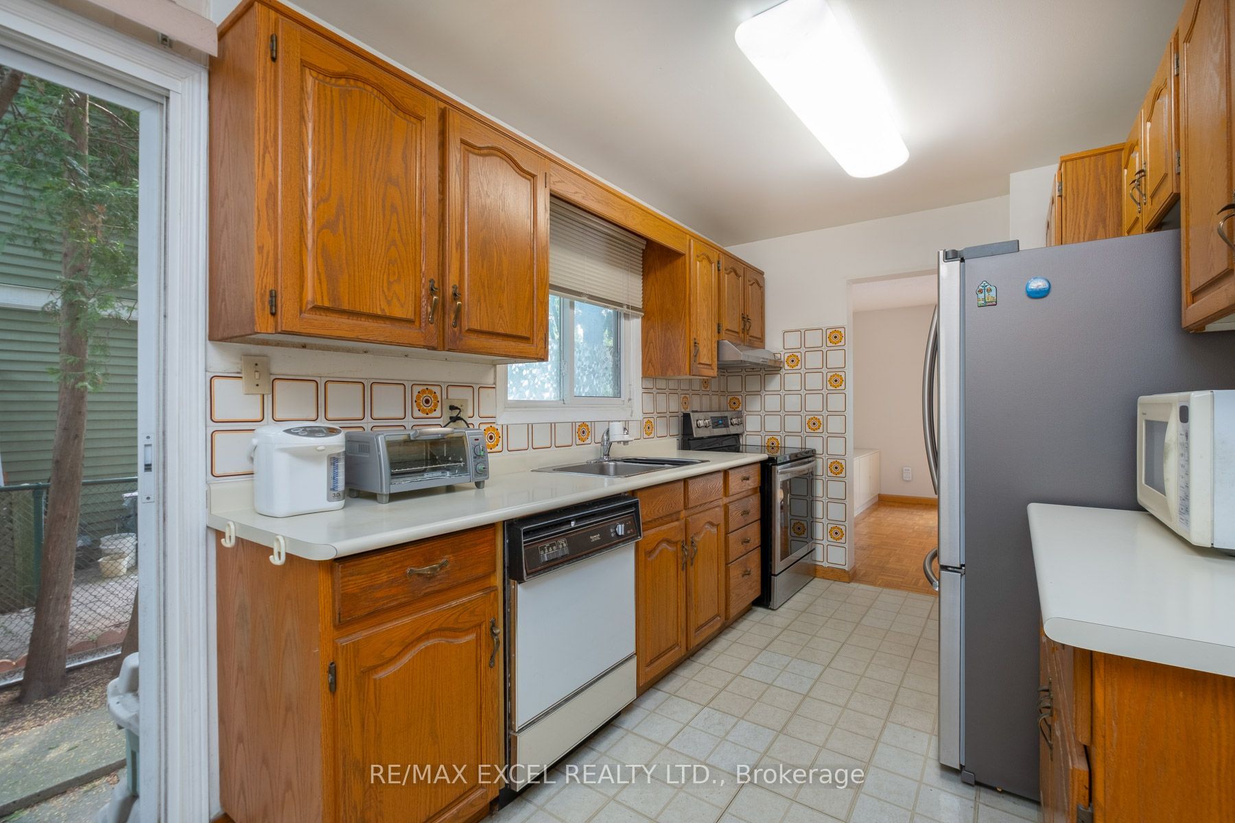 68 Applegate Crescent Property Photo 13