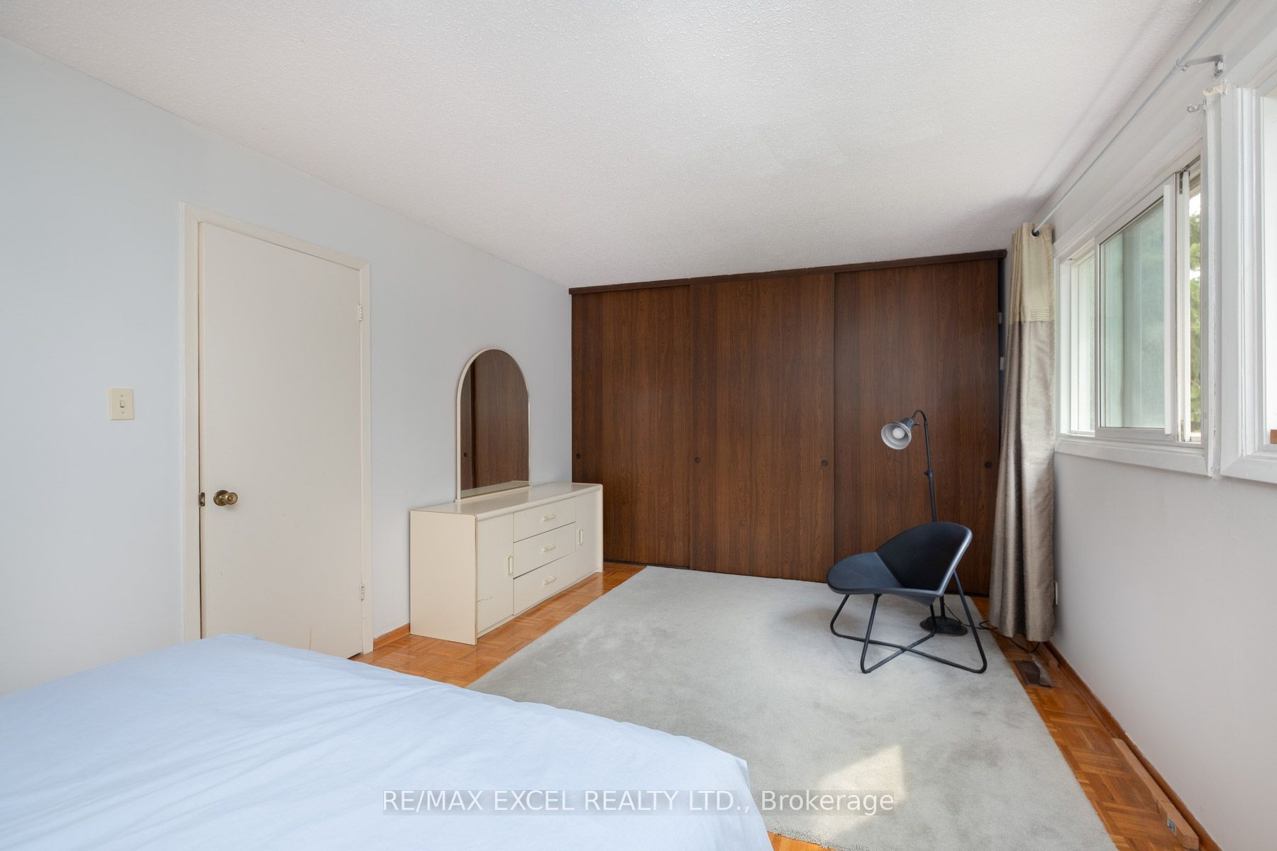 68 Applegate Crescent Property Photo 15