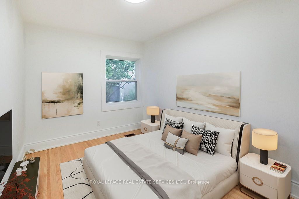 218 Montrose Avenue Property Photo 15