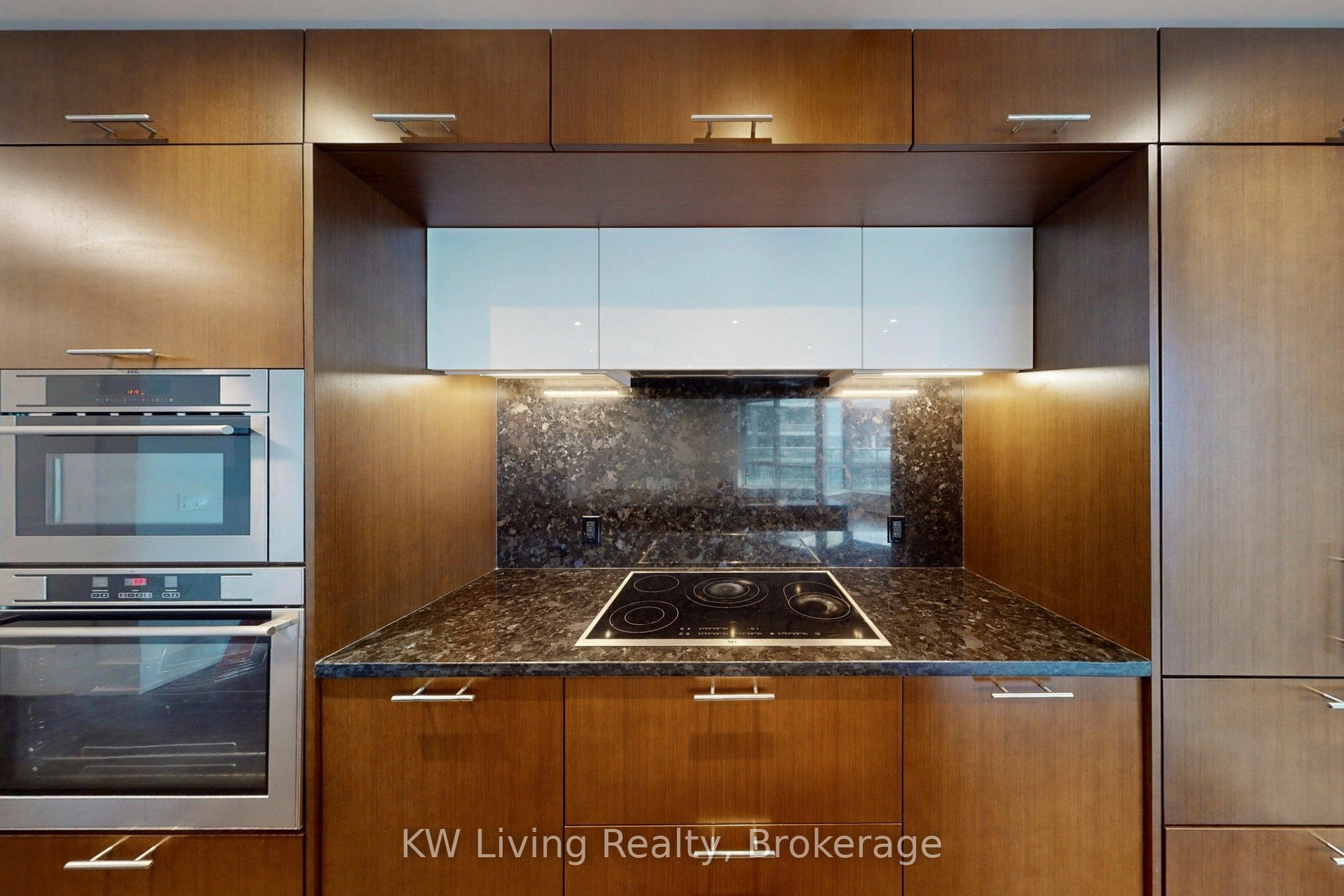 1 Edgewater Drive Gph 12 Property Photo 25