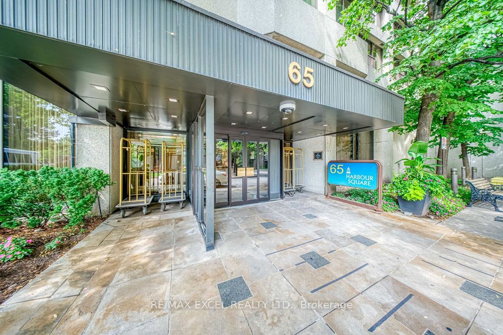 65 Harbour Square 3403 Property Photo 24