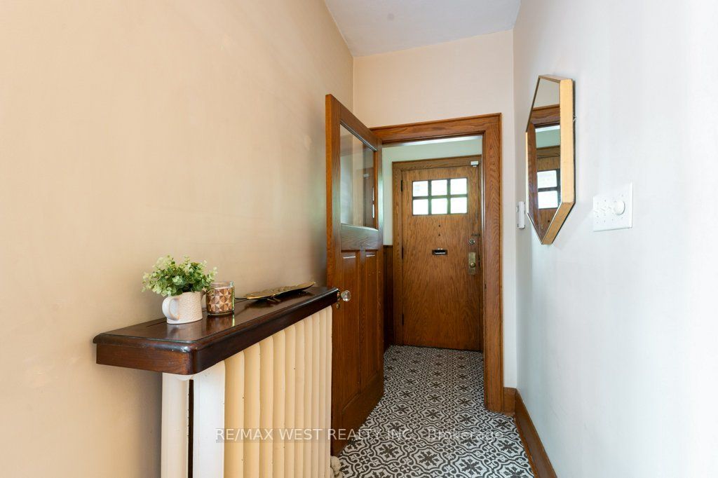 40 Delaware Avenue Property Photo 8