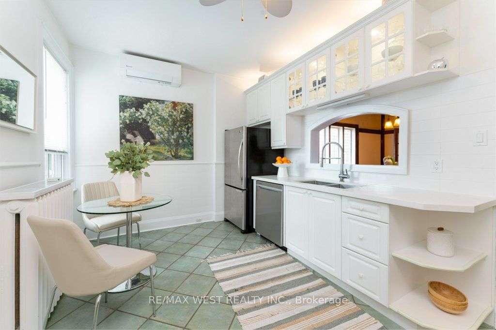 40 Delaware Avenue Property Photo 14